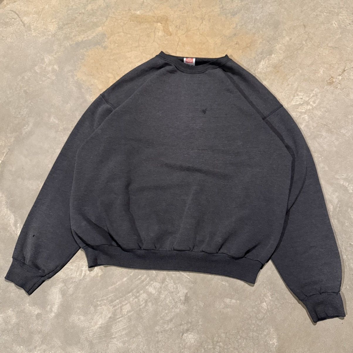 Vintage Vintage 1990s Faded Distressed Blank Crewneck ERD Grunge Size US L / EU 52-54 / 3 - 2 Thumbnail