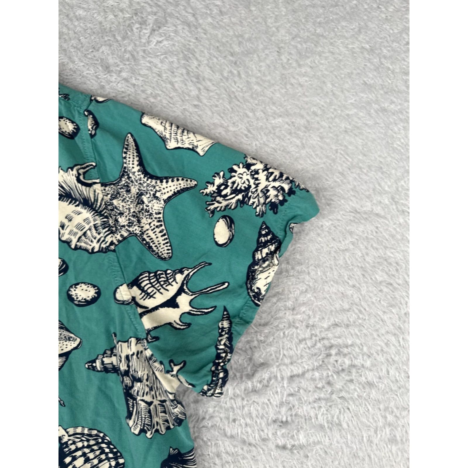 Vintage Original Use shirt XL Blue Coral Seashells Hawaiian 100% Rayon Size US XL / EU 56 / 4 - 2 Thumbnail