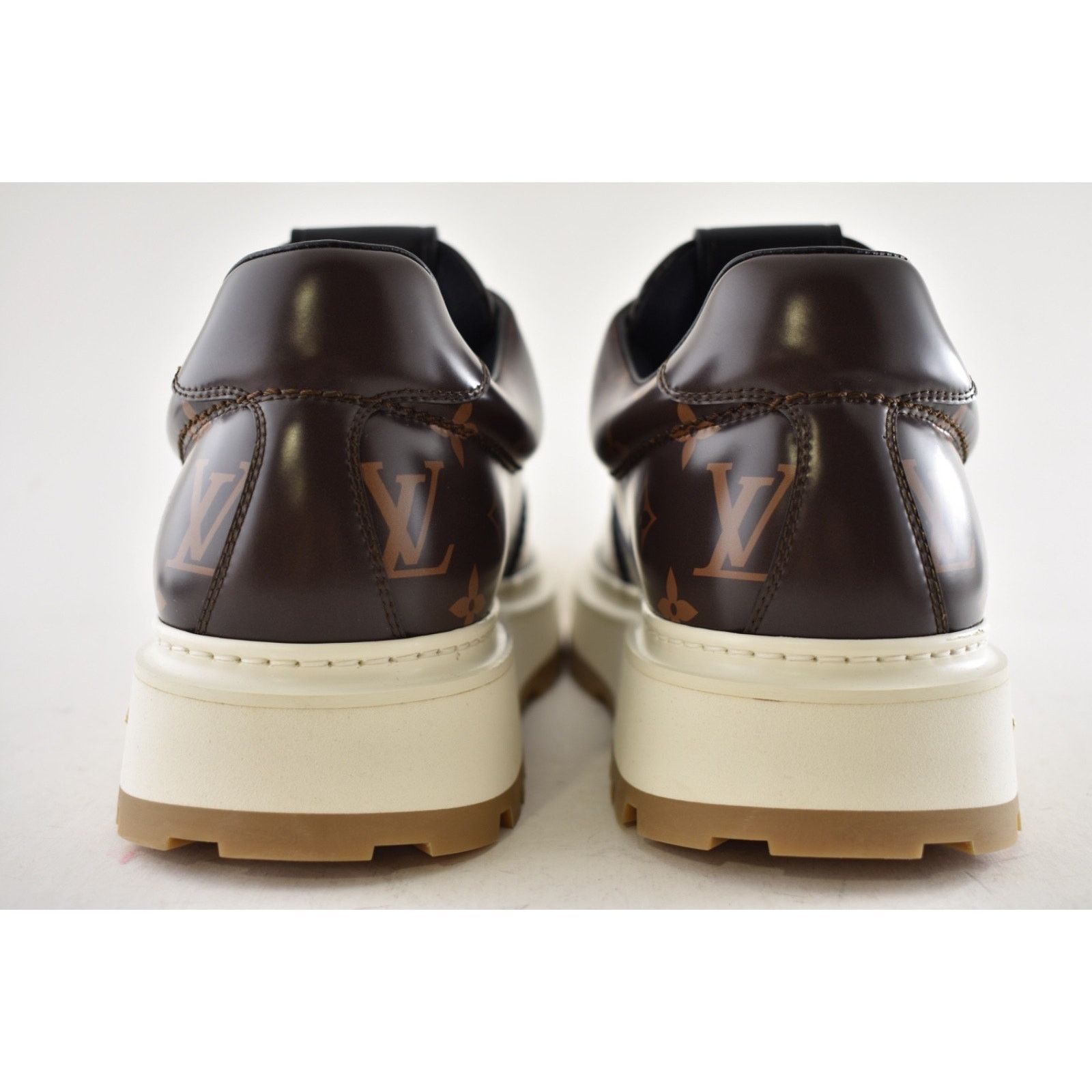 Louis Vuitton Louis Vuitton LV x NBA Abbesses Derby Ebony Brown Size US 10 / EU 43 - 16 Thumbnail
