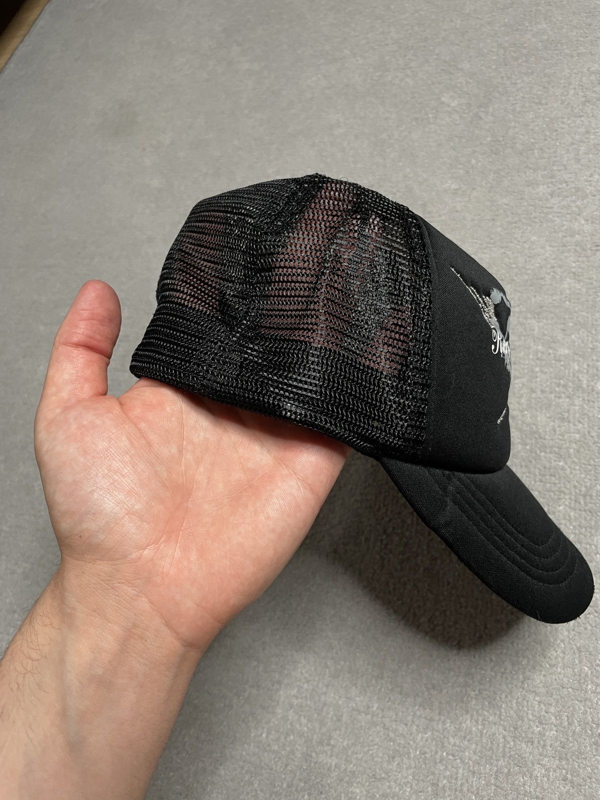 Vintage Vintage Black Trucker Cap Hat Print Roxy Drip Swag Size ONE SIZE - 8 Thumbnail