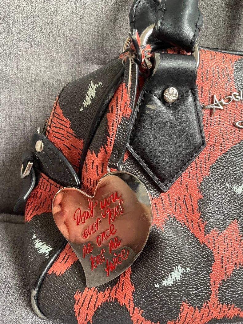 Vivienne Westwood Vivienne Westwood size os Queen Victoria's love tiger patte Size ONE SIZE - 5 Thumbnail