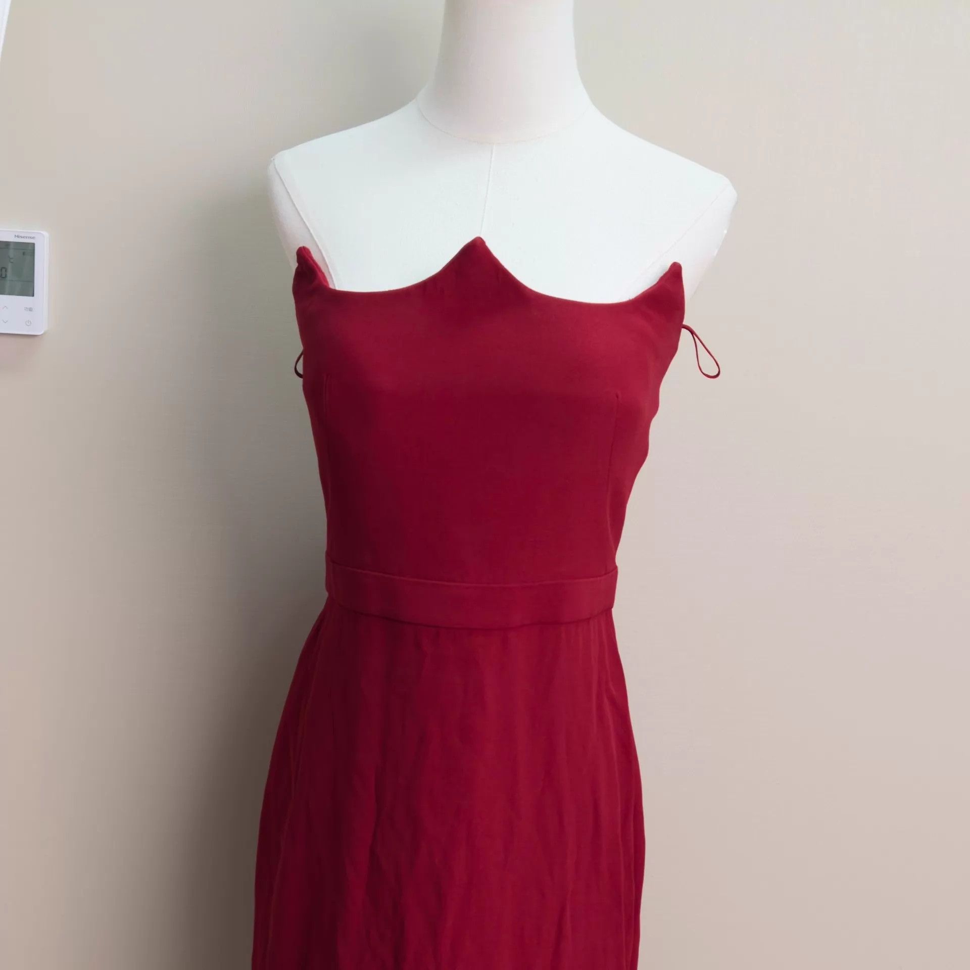 Alexander McQueen ALEXANDER MCQUEEN red strapless top 40 (165/88A) Size S / US 4 / IT 40 - 4 Thumbnail