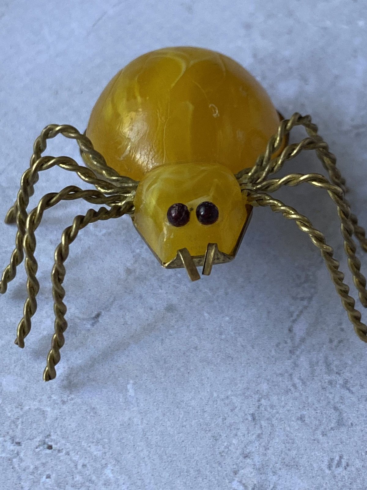 Jewelry × Vintage Soviet Vintage Yellow Spider Brooch - Rare Collectible Size ONE SIZE - 4 Thumbnail