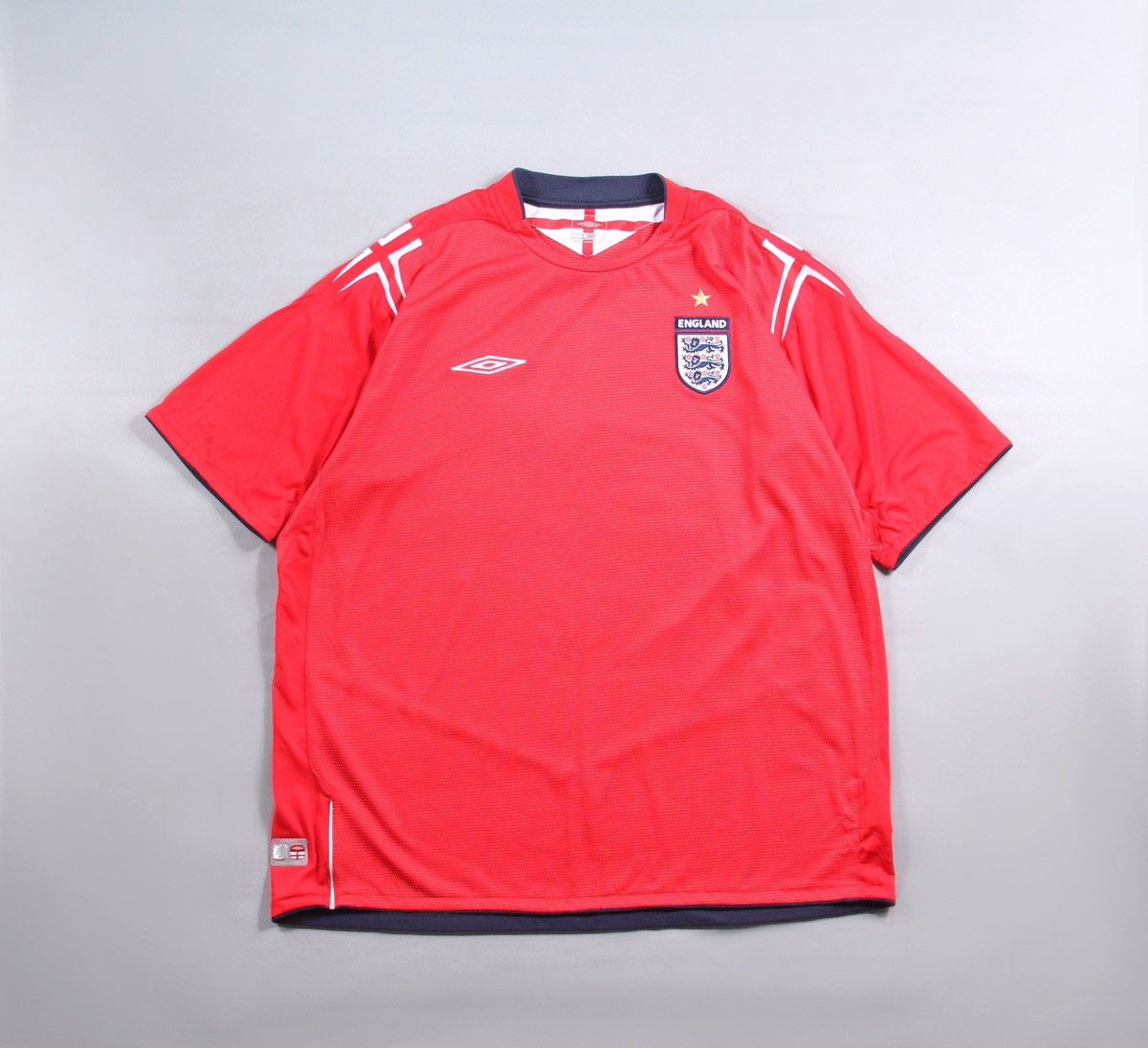 Umbro Umbro x England Vintage Soccer Football Red Jersey Shirt 2XL Size US XXL / EU 58 / 5 - 1 Thumbnail