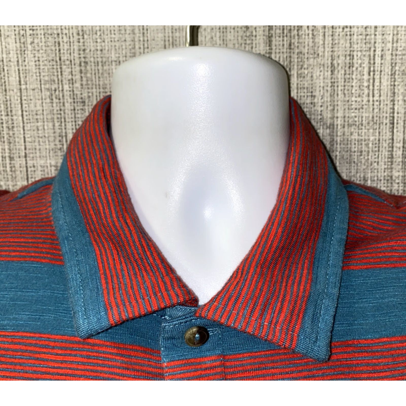 The North Face The North Face Polo Shirt Golf Short Sleeve Mens Size L Red/Blue Striped Polo Shirt - Men’s Regular Fit Size US L / EU 52-54 / 3 - 3 Thumbnail