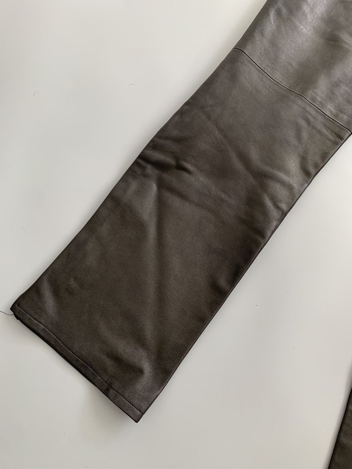 Versace Vintage Versace Leather Pants Y2K streetwear Size 27" / US 4 / IT 40 - 17 Thumbnail