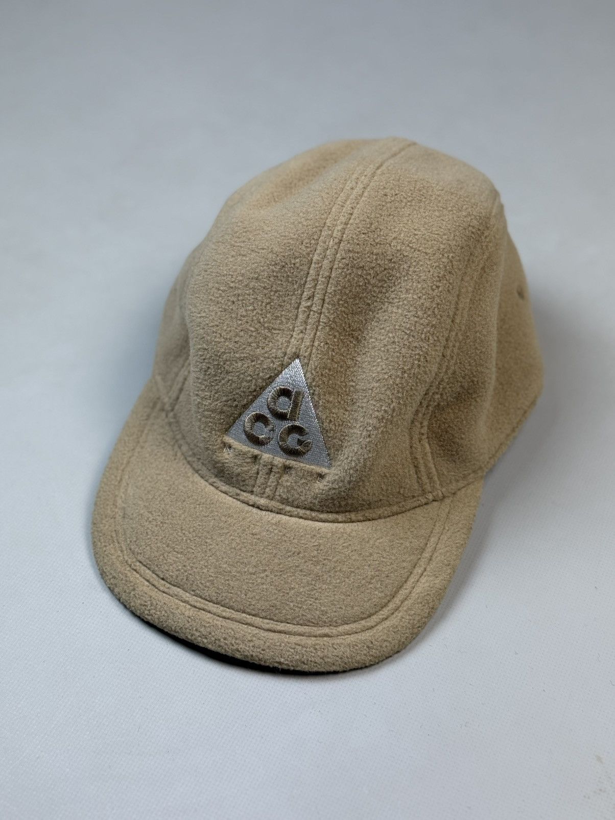 Nike ACG Nike ACG AW84 Fleece 4 Panel Hat Cap One Size Strapback Size ONE SIZE - 1 Thumbnail
