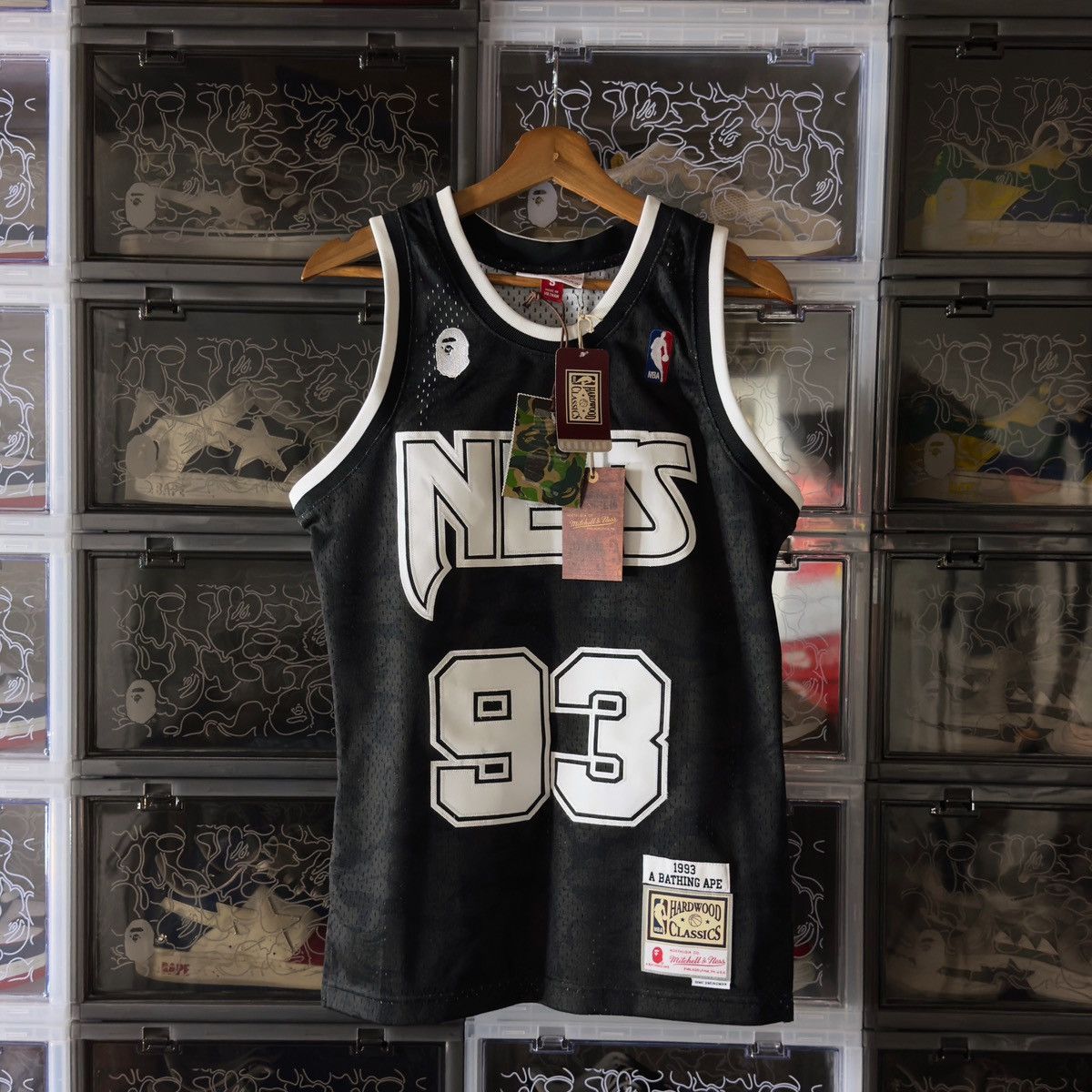 Bape × Mitchell & Ness Bape x Mitchell & Ness New Jersey Nets Jersey Black 2022 Size US S / EU 44-46 / 1 - 3 Thumbnail