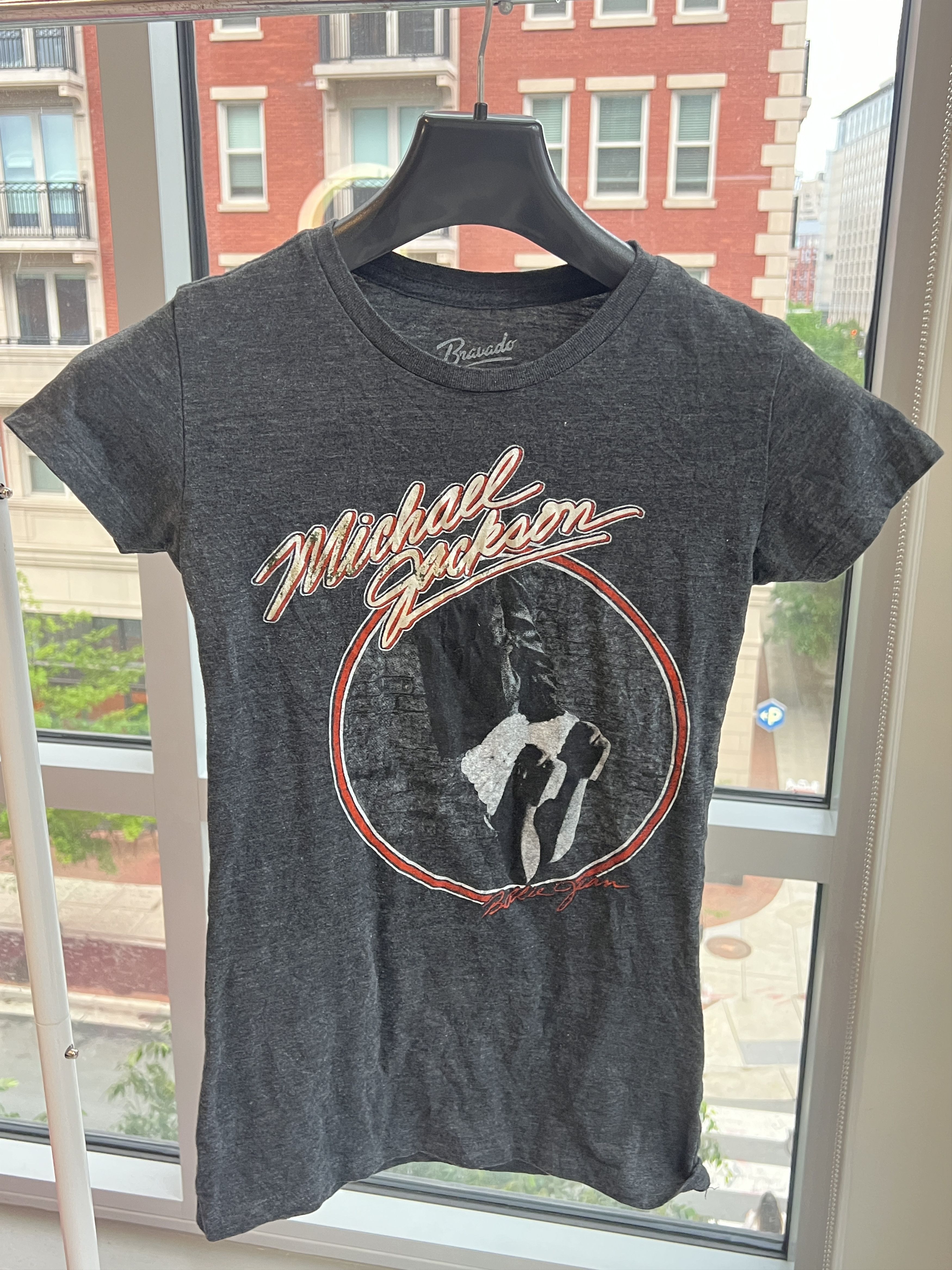 Bravado Bravado Michael Jackson Billie Jean Graphic Tee Charcoal Size S / US 4 / IT 40 - 1 Thumbnail