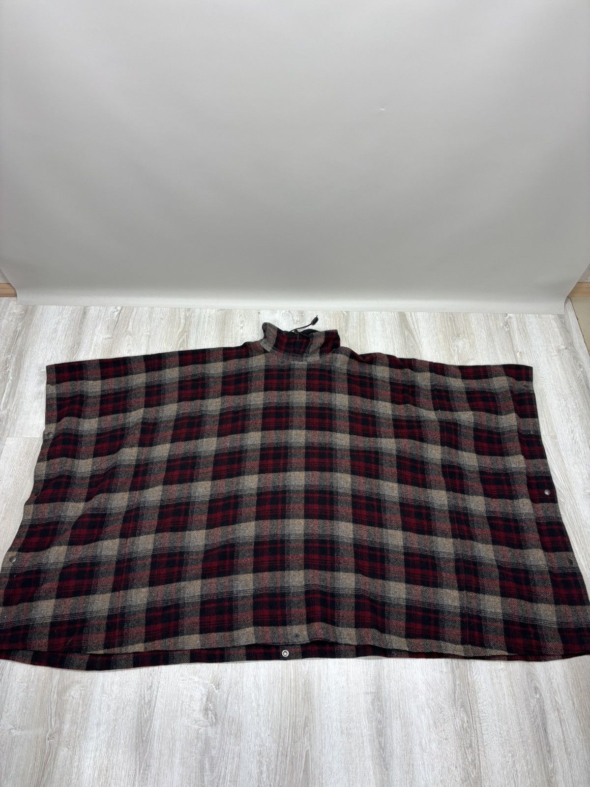 Polo Ralph Lauren Mens vintage Polo Ralph Lauren Indian Poncho Made in U.S.A Size US M / EU 48-50 / 2 - 13 Thumbnail