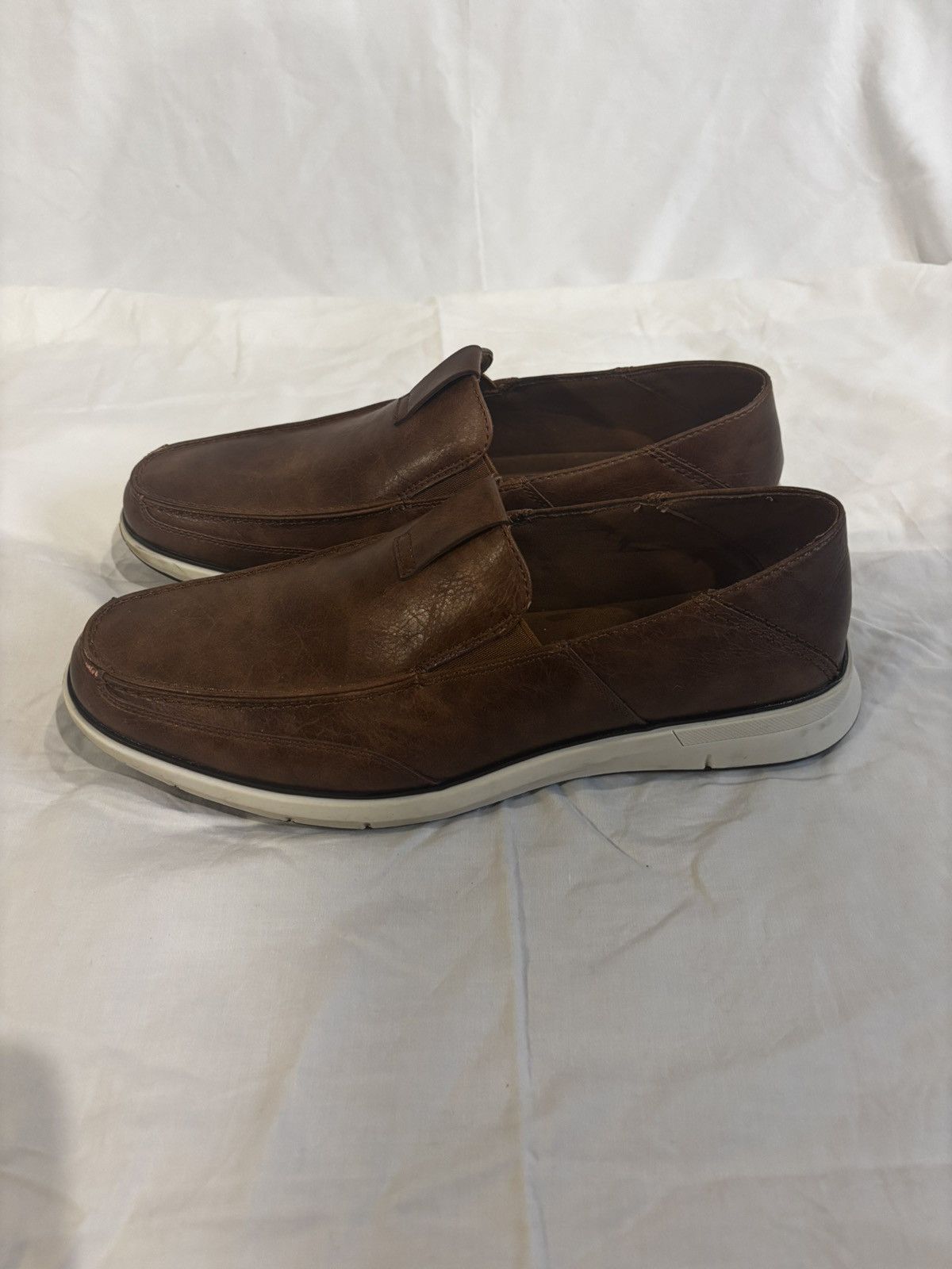 Van Heusen Van Heusen shoes.MF801 Size US 9 / EU 42 - 2 Thumbnail