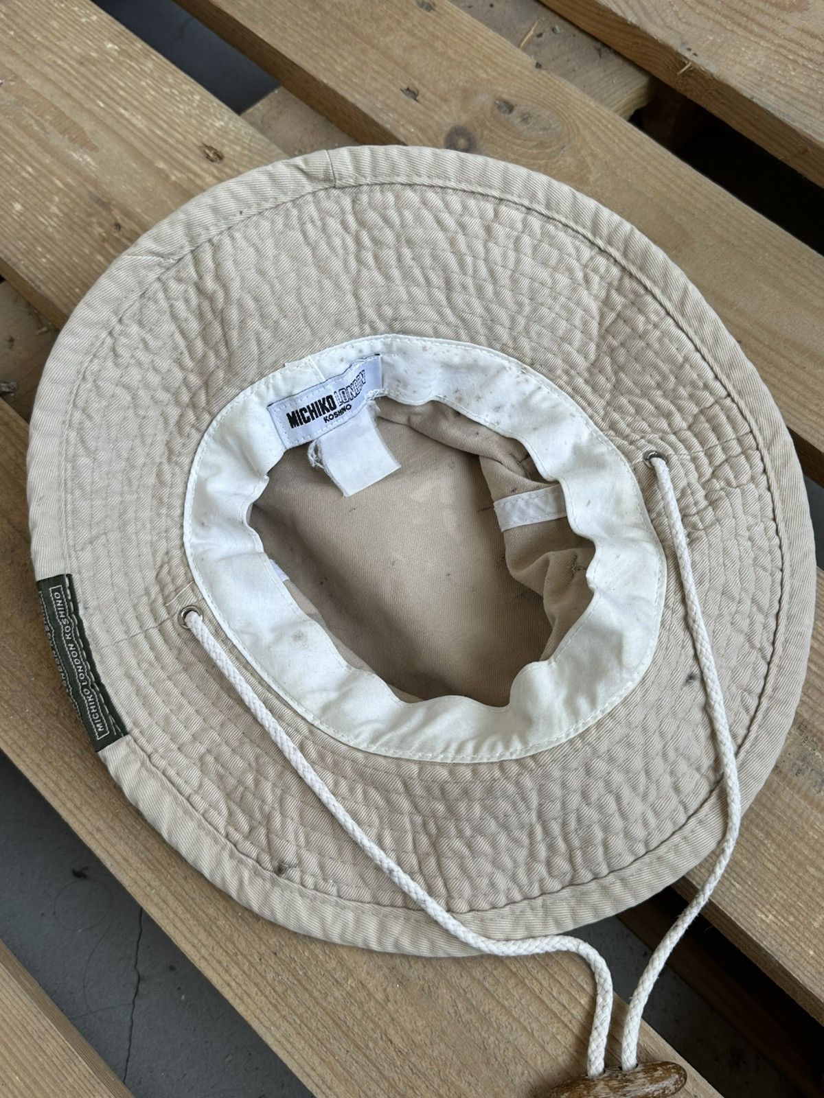 Michiko Koshino London Vintage Michiko Koshino London Ivory Panama Hat Size ONE SIZE - 9 Thumbnail