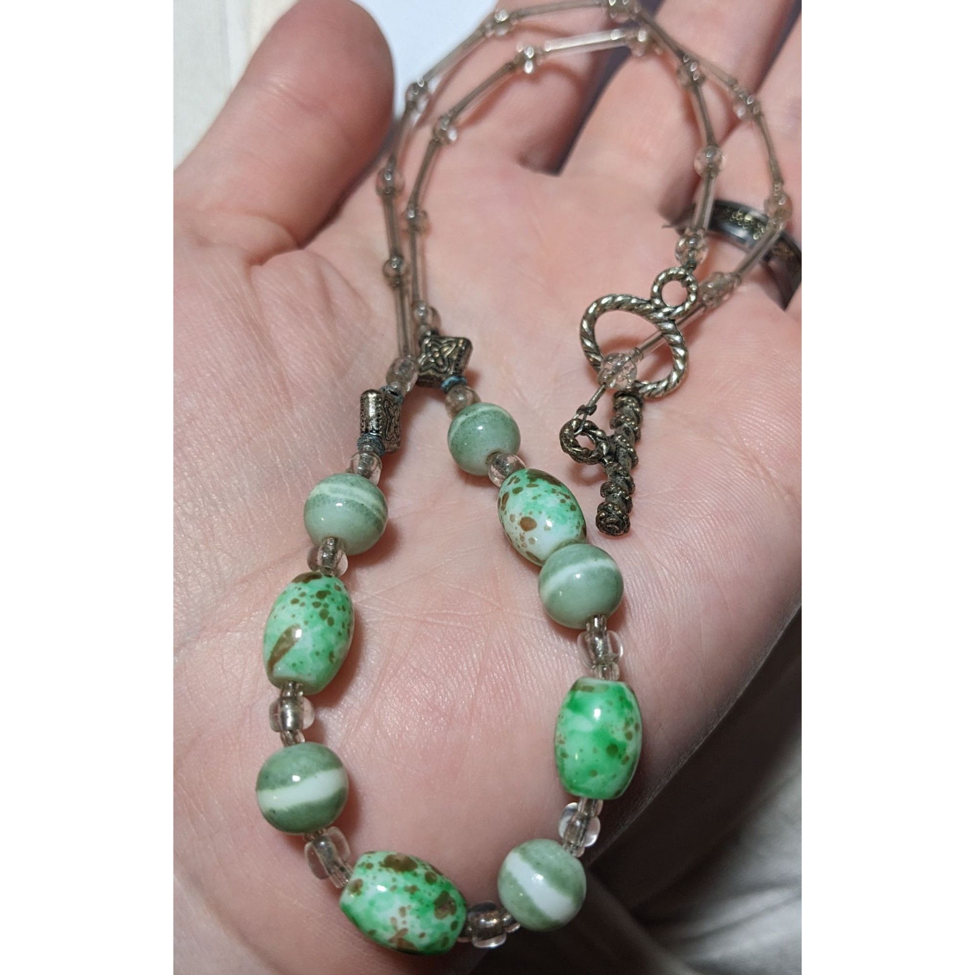 Other Handmade Green And Clear Glass Beaded Necklace Size ONE SIZE - 7 Thumbnail