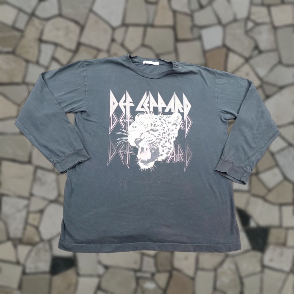 Vintage VINTAGE Def Leppard Shirt Daydreamer Women's Large Long Sleeve Black/Gray Crew Neck Tee 100% Cotton Concert Top Mens Womens? Size L / US 10 / IT 46 - 1 Thumbnail