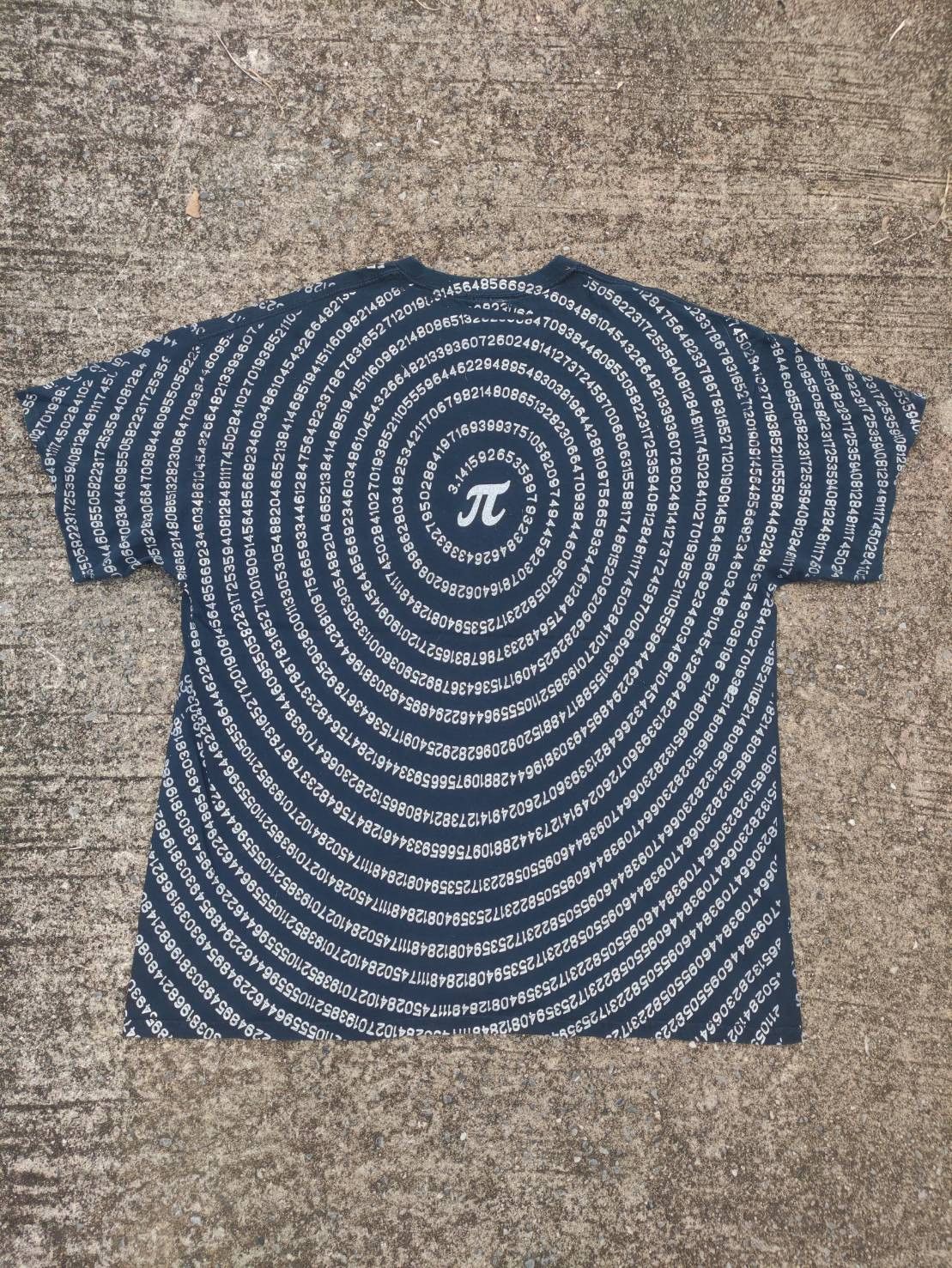 Other Vtg 00's Pie Mathematical All Over Print T-Shirt Size US XL / EU 56 / 4 - 2 Thumbnail