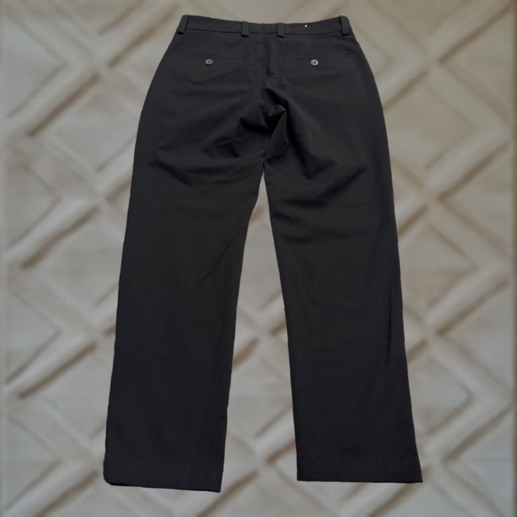 Zara Zara Dress Pants Mens 30 Black Flat Front Straight Leg Cotton Blend Regular Waist 30x27 Size US 30 / EU 46 - 1 Thumbnail