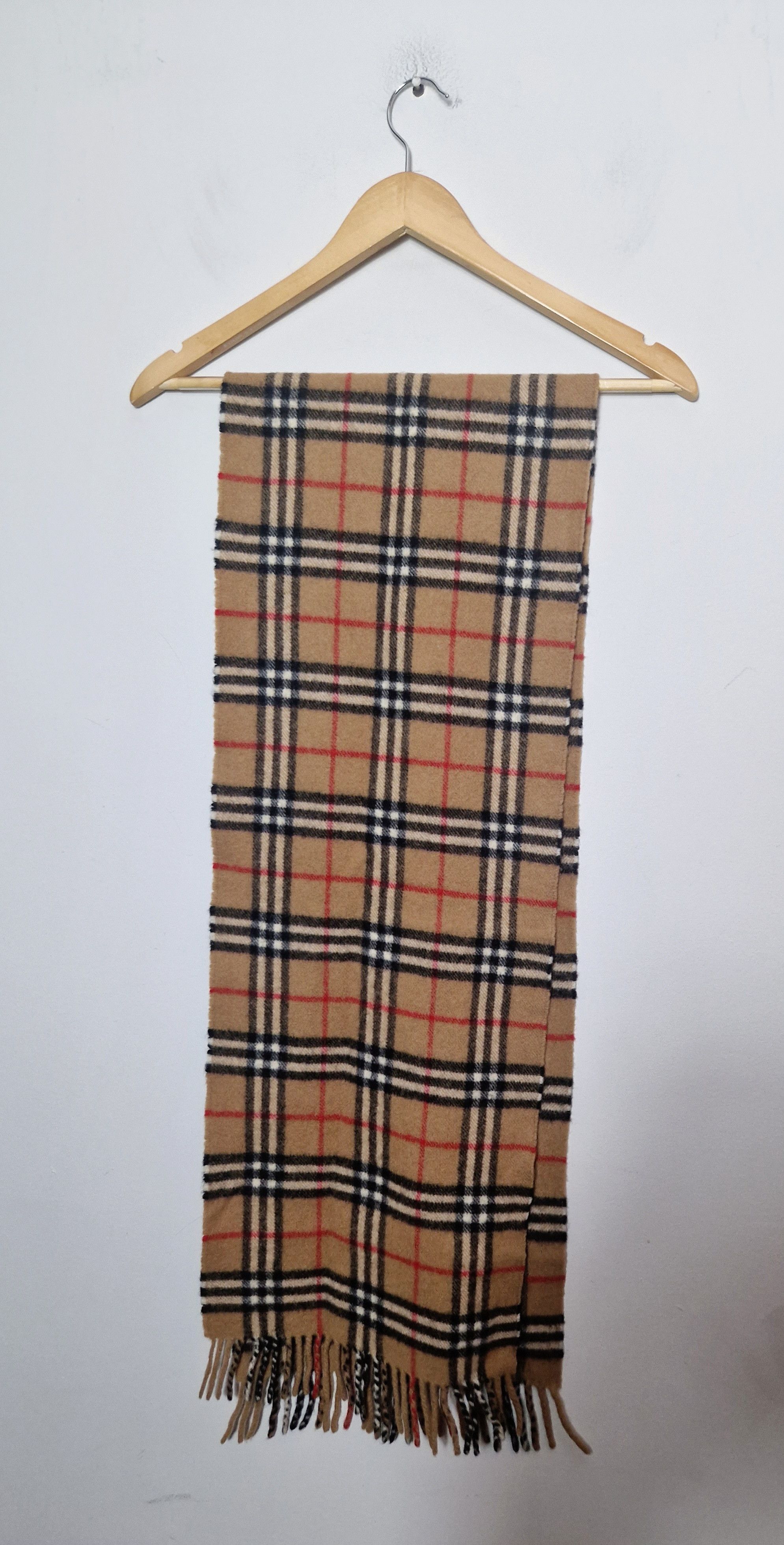 Burberry 90s wool scarf