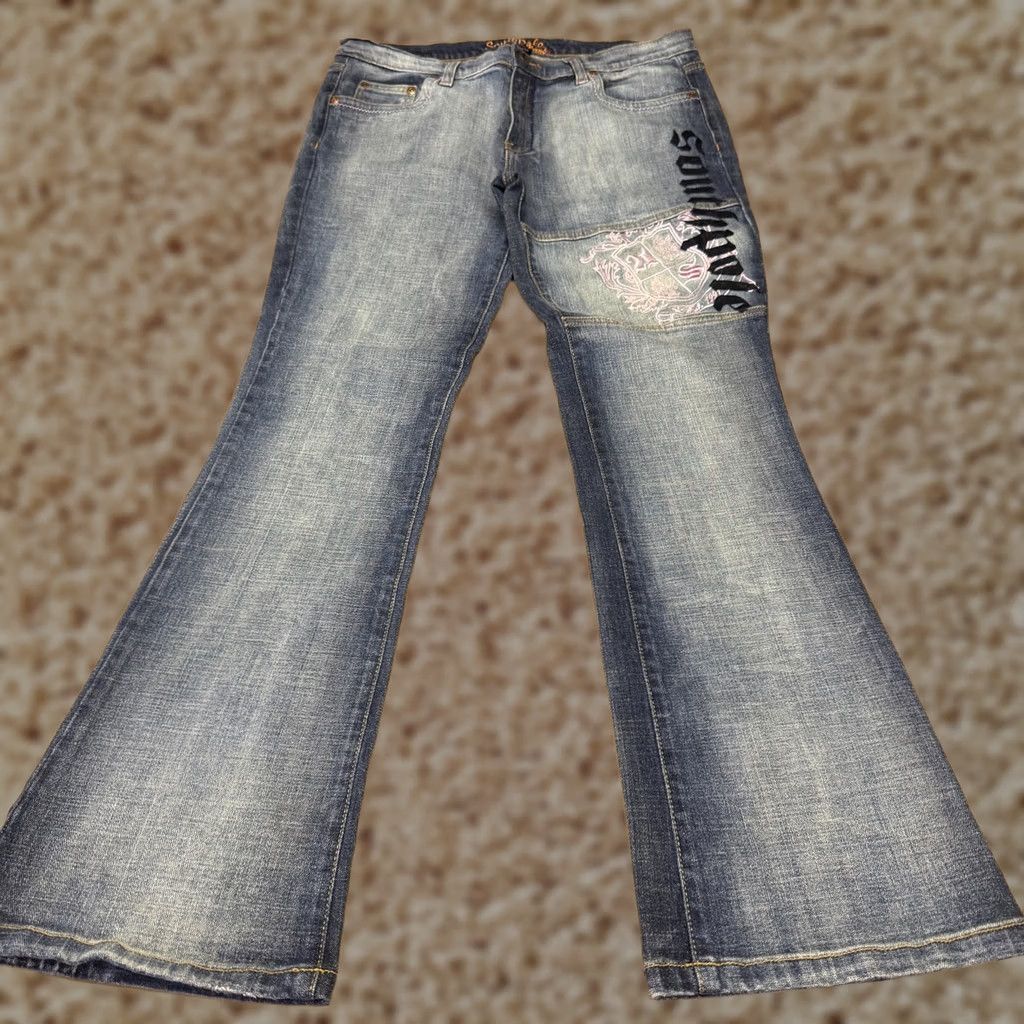 Southpole Southpole Jeans Juniors 13 Blue Low Rise Flare Embroidered Logo Stretch Denim Jeans - 5-Pocket Logo Crest Embroidery Womens, Regular Fit, Medium Wash Size 34" / US 12 / IT 48 - 1 Thumbnail