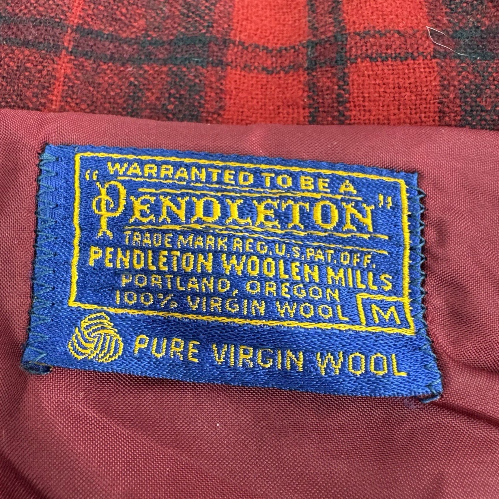 Pendleton VINTAGE Pendleton Blazer Shirt Men M Red Plaid USA 80s 90s Pockets Wool Button Casual Business Size 40R - 3 Thumbnail