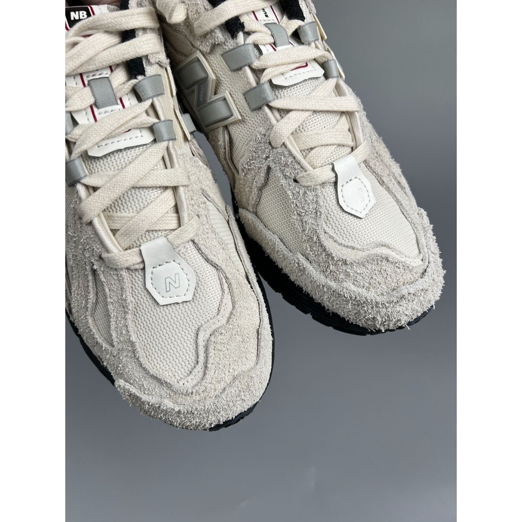New Balance Men’s New Balance 1906D Protection Pack Sneakers (Y0998) Size US 10 / EU 43 - 4 Thumbnail