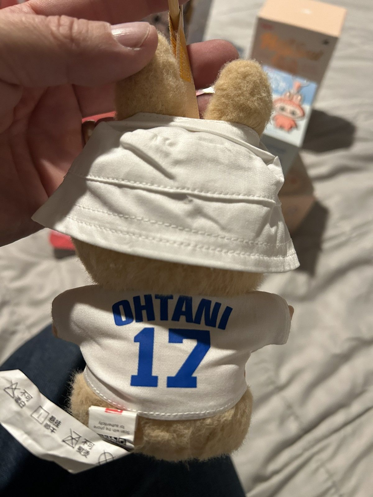POP MART Pop Mart Labubu BaBa in Ohtani Jersey Size ONE SIZE - 2 Thumbnail