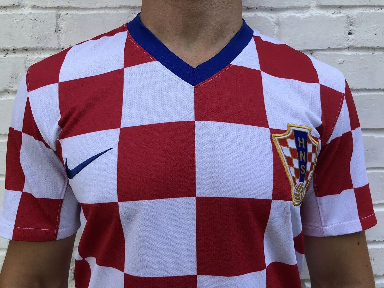 Nike VINTAGE NATIONAL CROATIA 2008 2009 HOME JERSEY SOCCER Size US S / EU 44-46 / 1 - 4 Thumbnail