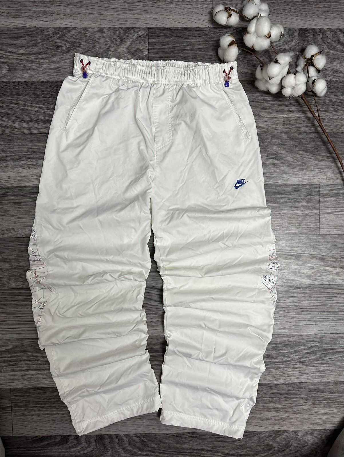 Nike × Nike ACG × Vintage Vintage Nike Tn white nylon trackpants y2k drill 2000s hype Size US 32 / EU 48 - 4 Thumbnail