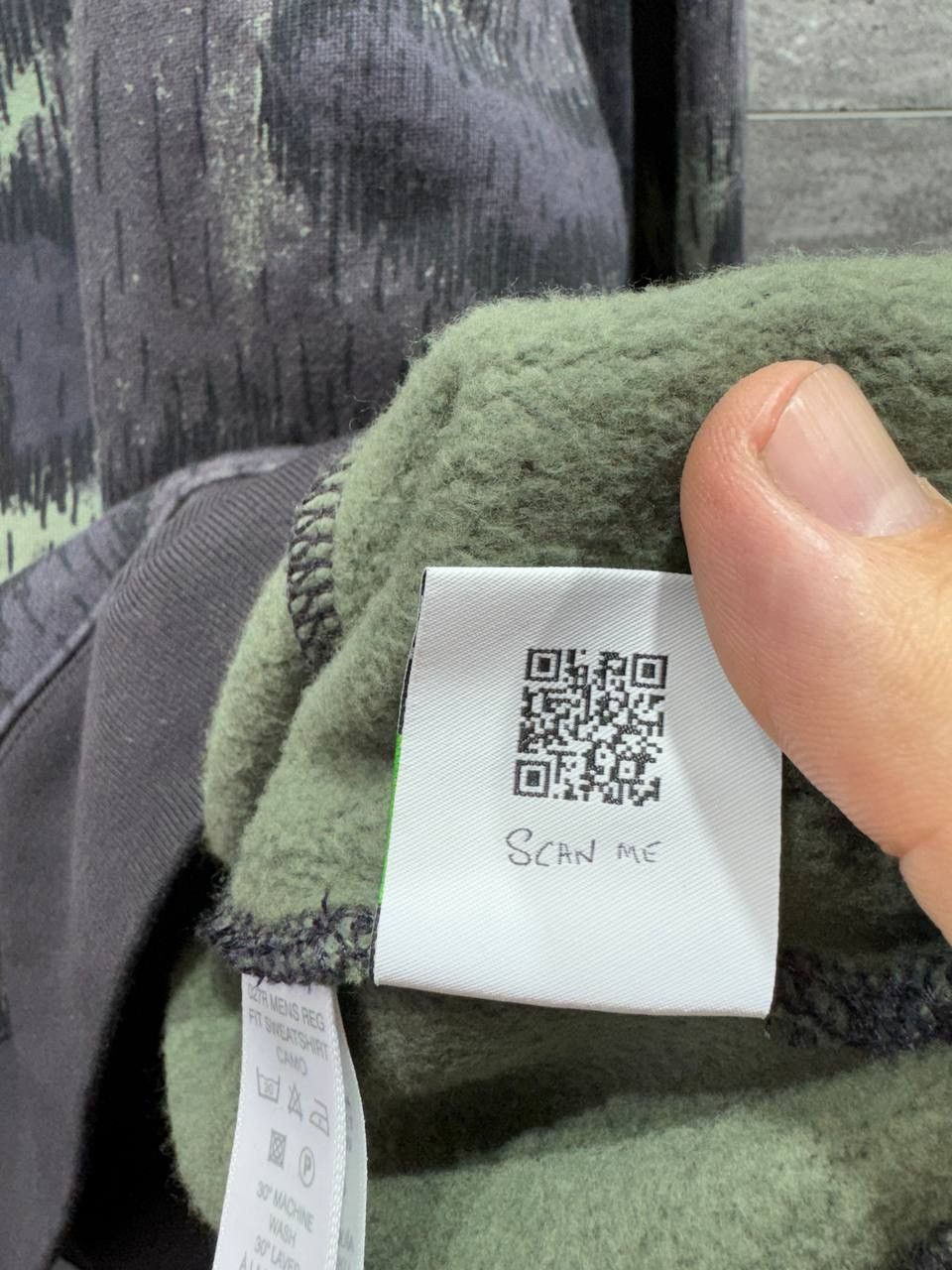 Paul Smith PAUL SMITH Camo Print Sweatshirt Military Black Green Size US XXL / EU 58 / 5 - 9 Thumbnail