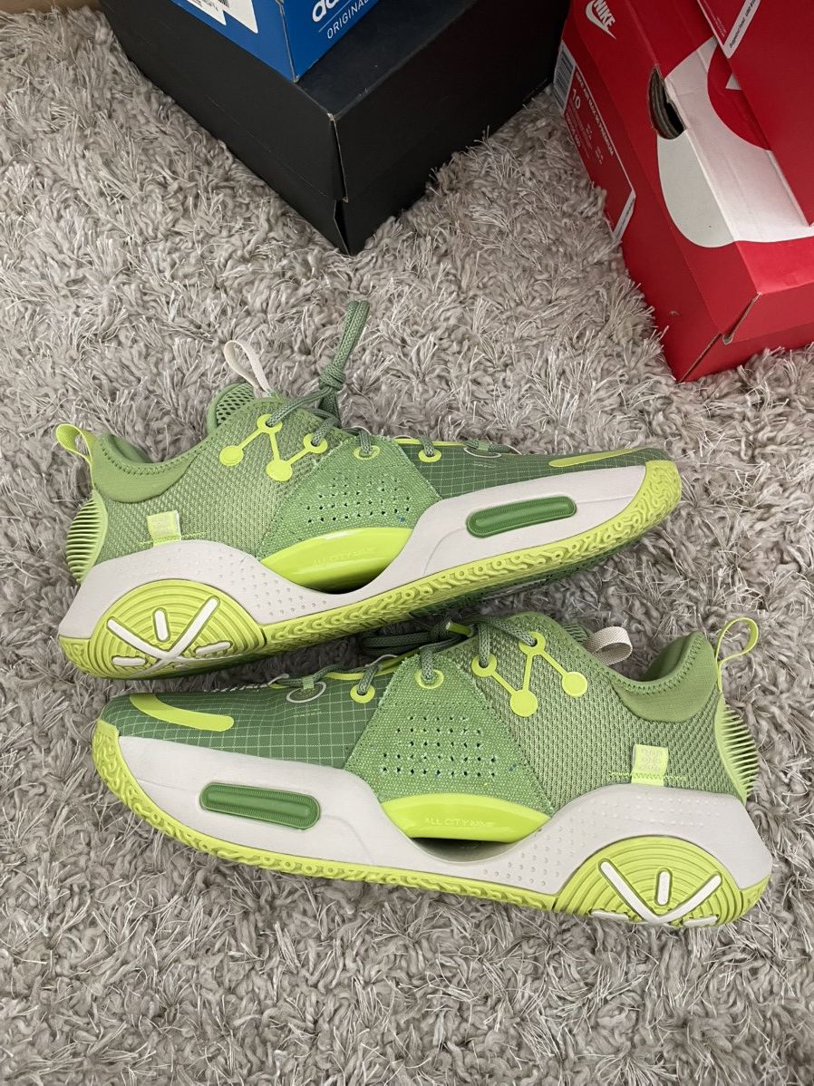Li-Ning Li Ning Wade All City 9 V1.5 Olive Size US 13 / EU 46 - 2 Thumbnail