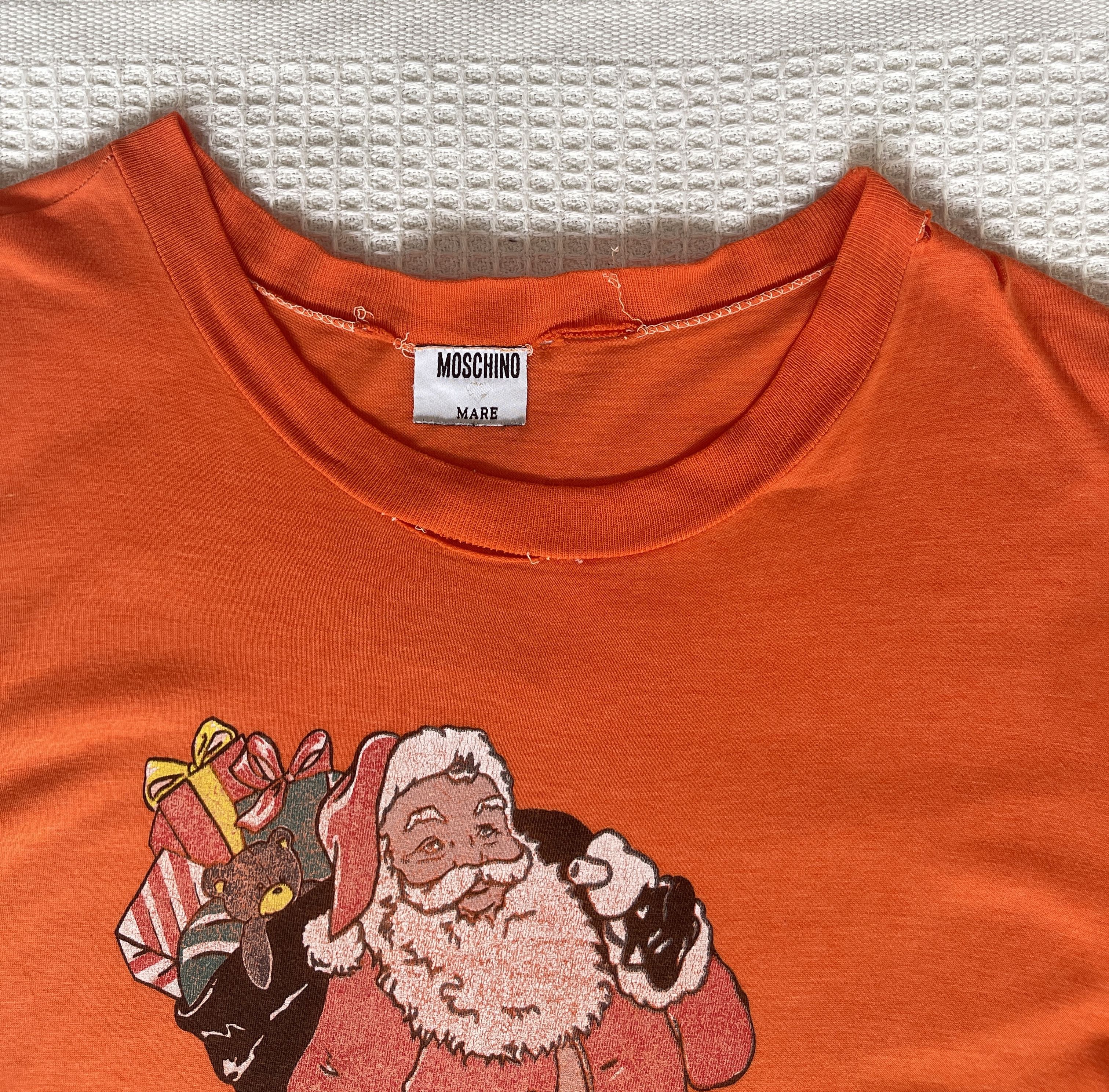 Moschino Trashed🔥MOCHINO MARE🔥Santa Claus Tshirt Size US M / EU 48-50 / 2 - 16 Thumbnail
