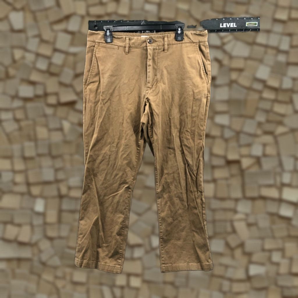 Weatherproof Goodfellow Hennepin Chino Pants Mens 34x28 Beige Medium Wash Chino Pockets Logo 5-Pocket Straight Leg Casual Travel Summer Fall Spring Winter Size US 34 / EU 50 - 1 Thumbnail