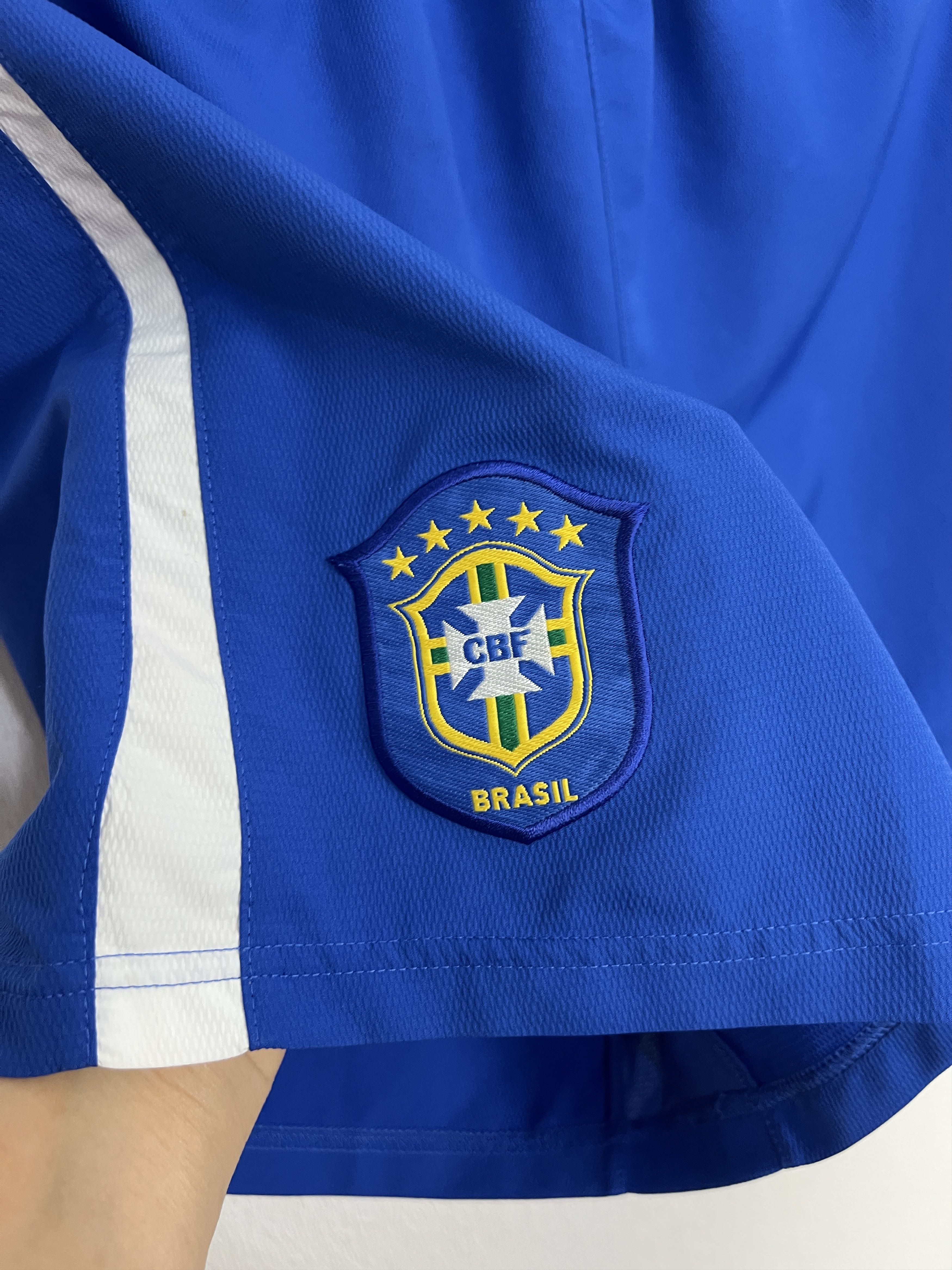 Nike Vintage Nike Brazil Football Shorts Soccer Athletic National Size US 30 / EU 46 - 4 Thumbnail