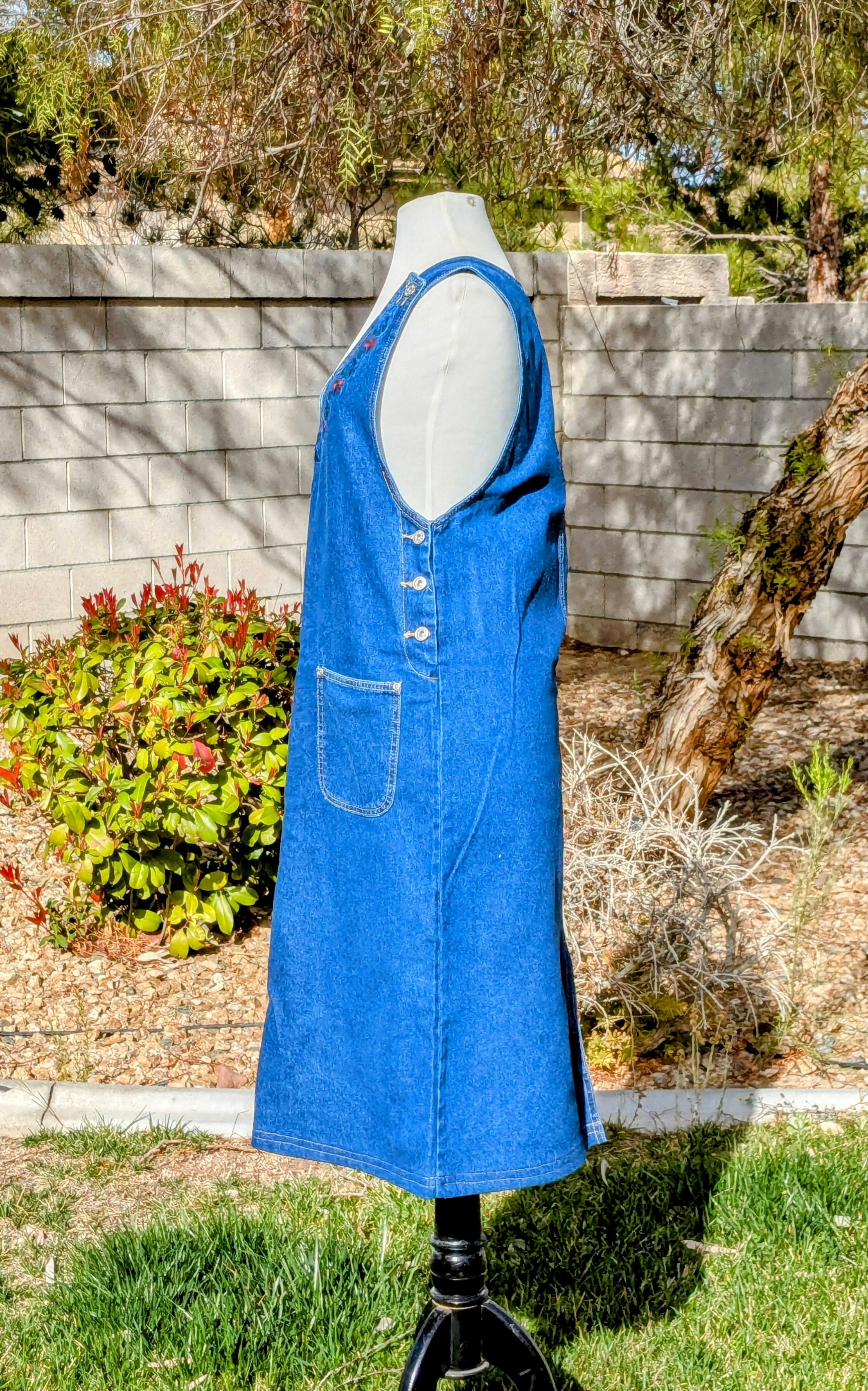 Vintage Casual VTG Y2K Denim Floral Neck Jumper Pinafore Dress Size S / US 4 / IT 40 - 3 Thumbnail