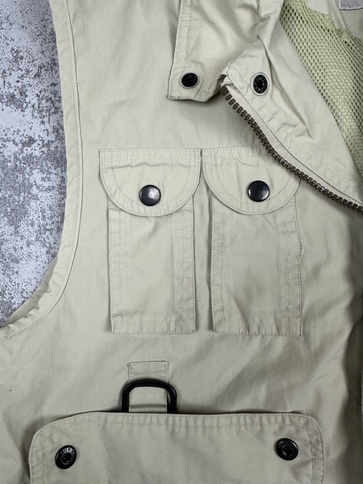 Japanese Brand Tactical Utility Vest MultiPocket Camo Adjustable Fit Size US L / EU 52-54 / 3 - 6 Thumbnail