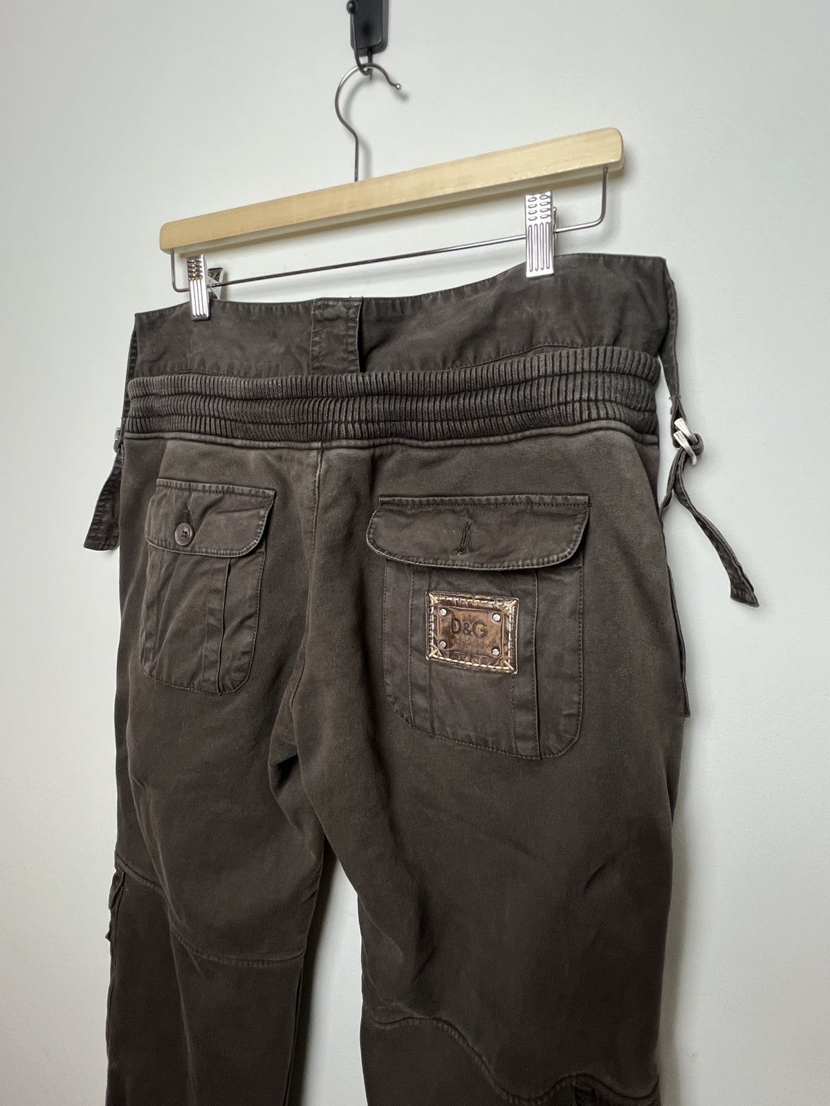 Dolce & Gabbana dolce&gabbana y2k multipocket double waist cargo sweatpants Size US 34 / EU 50 - 15 Thumbnail