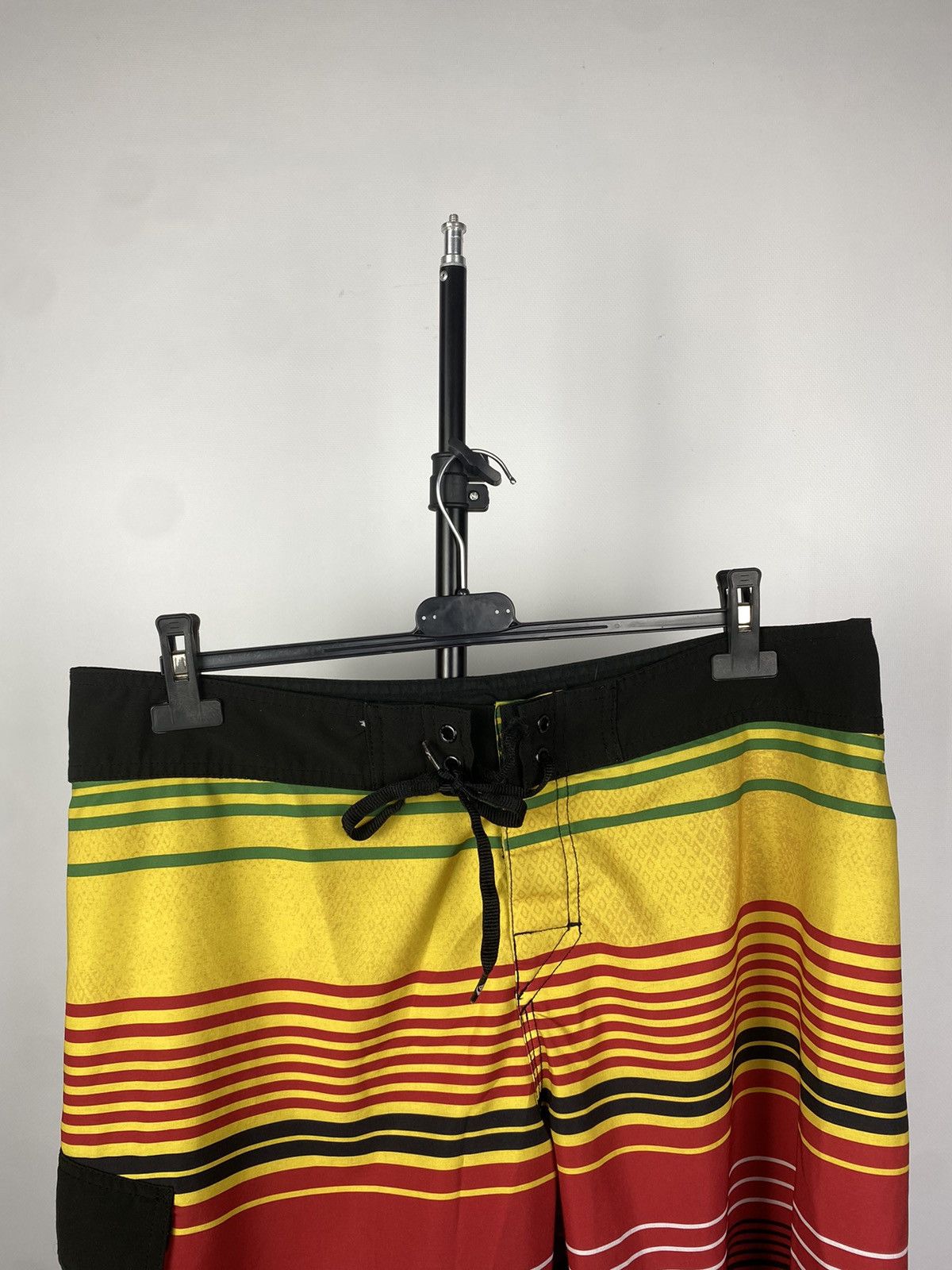 Quicksilver × Quiksilver × Vintage Rare Vintage Quiksilver Logo Nylon Shorts Y2K Size US 36 / EU 52 - 2 Thumbnail