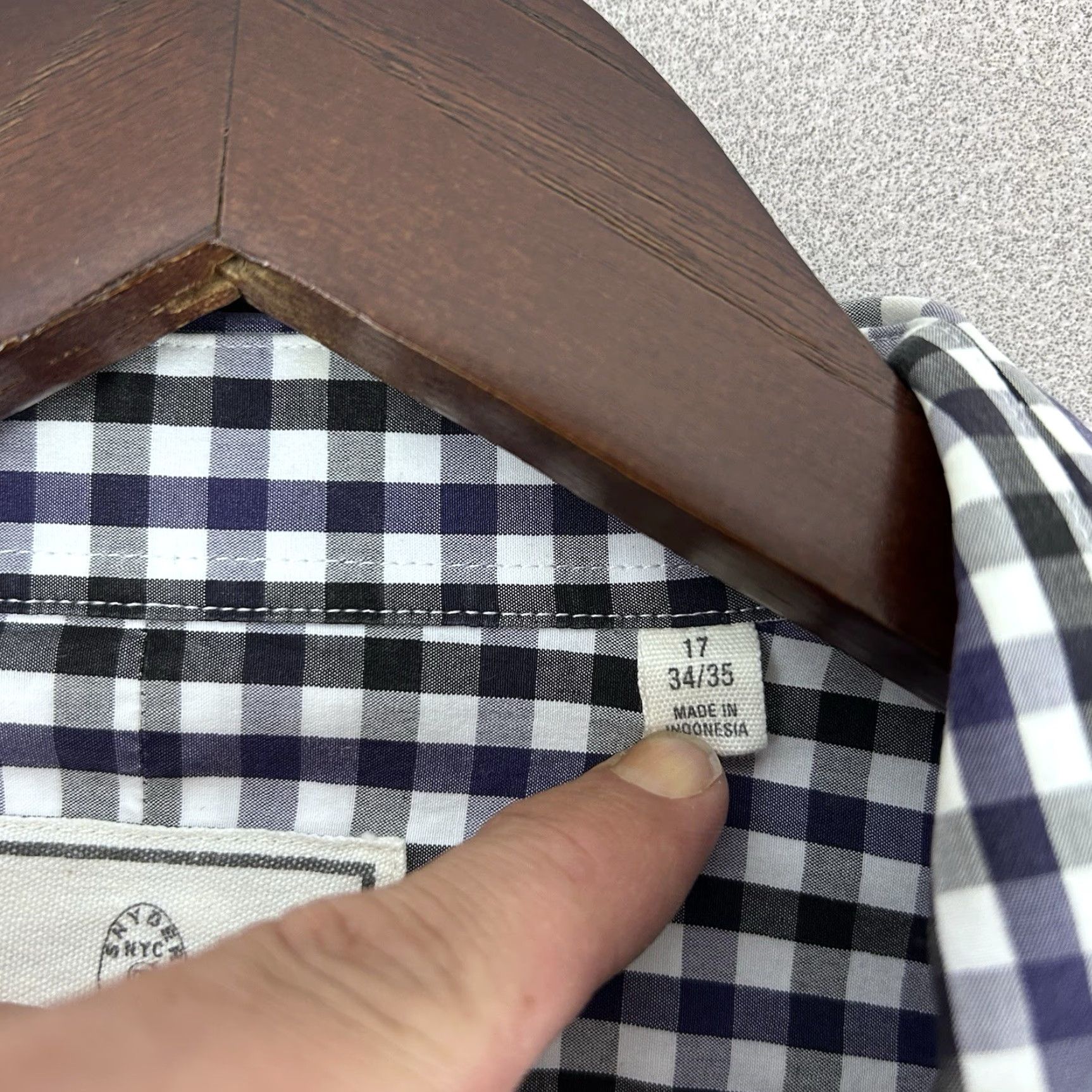 Todd Snyder VINTAGE Todd Snyder Shirt Mens 17-34/35 Purple Black Button-Down Check Gingham Cotton Regular Long Sleeve Mens Size US XL / EU 56 / 4 - 4 Thumbnail
