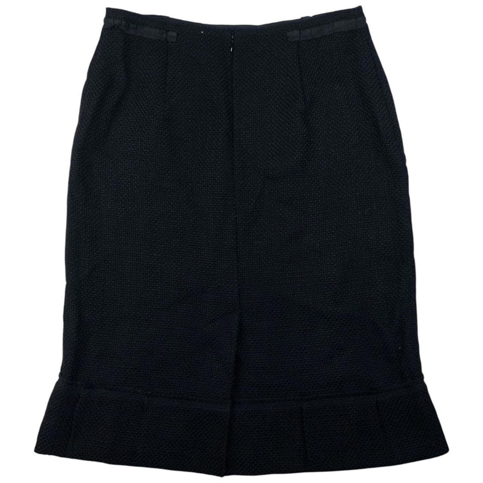 Prada Vintage Prada Pleated Wool Skirt Womens Size W30 Size 30" / US 8 / IT 44 - 2 Thumbnail