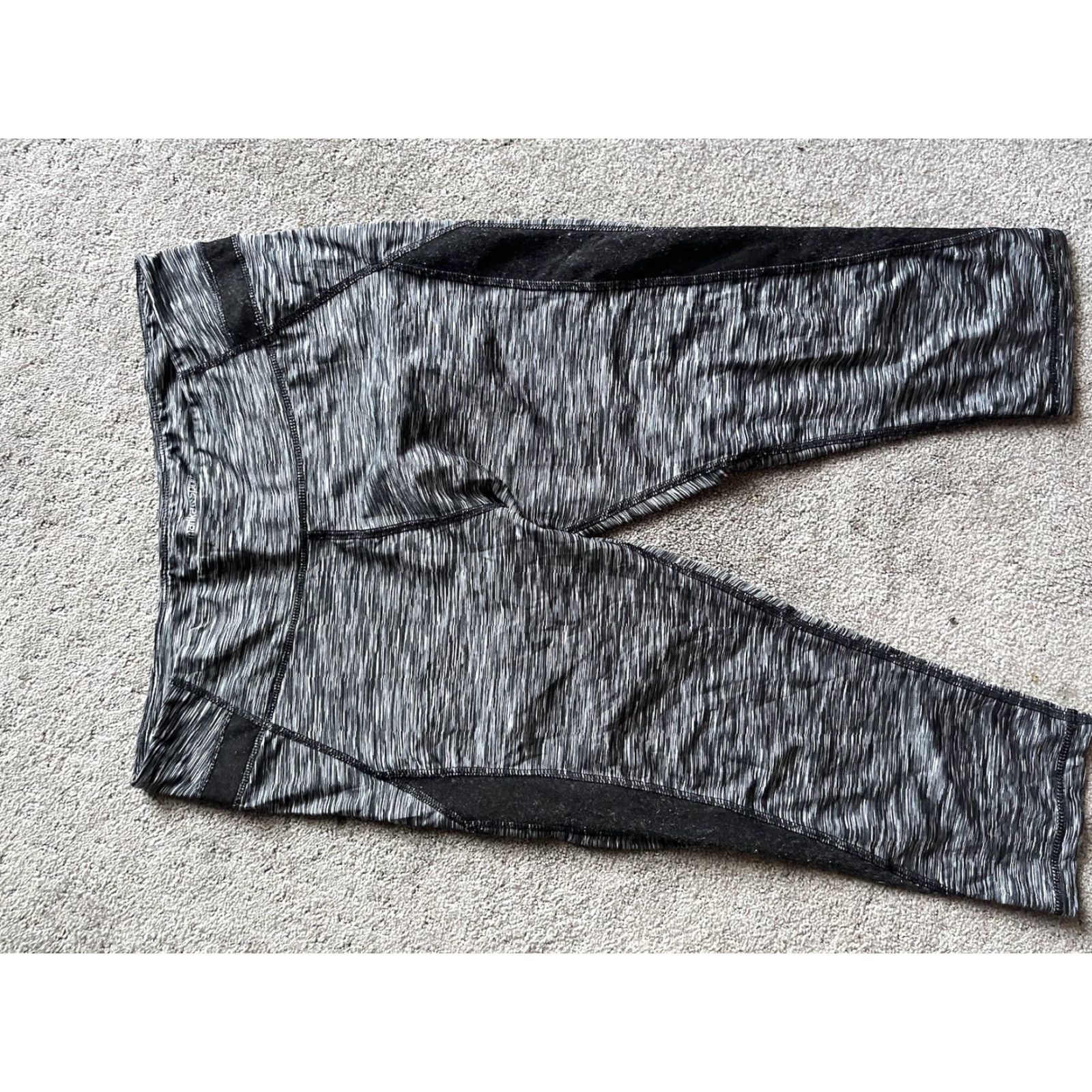 Vintage Marika Sport Capri Leggings XL 18-20 Space Dye Black Womens Size 40" / US 18 - 3 Thumbnail