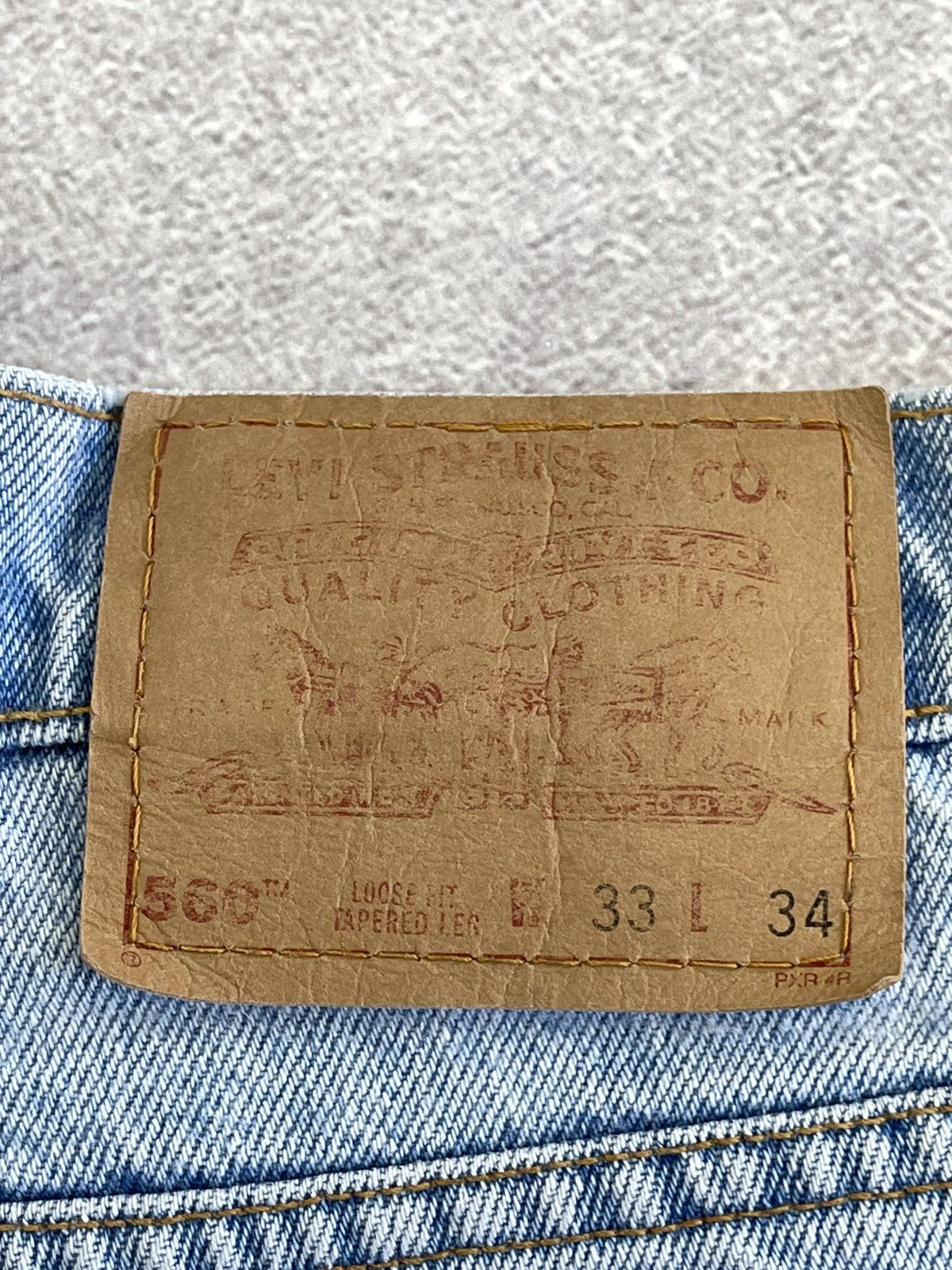 Levi's 90's Levi's 560 Loose Fit Tapered Leg Made In USA Jeans Size US 33 - 14 Thumbnail