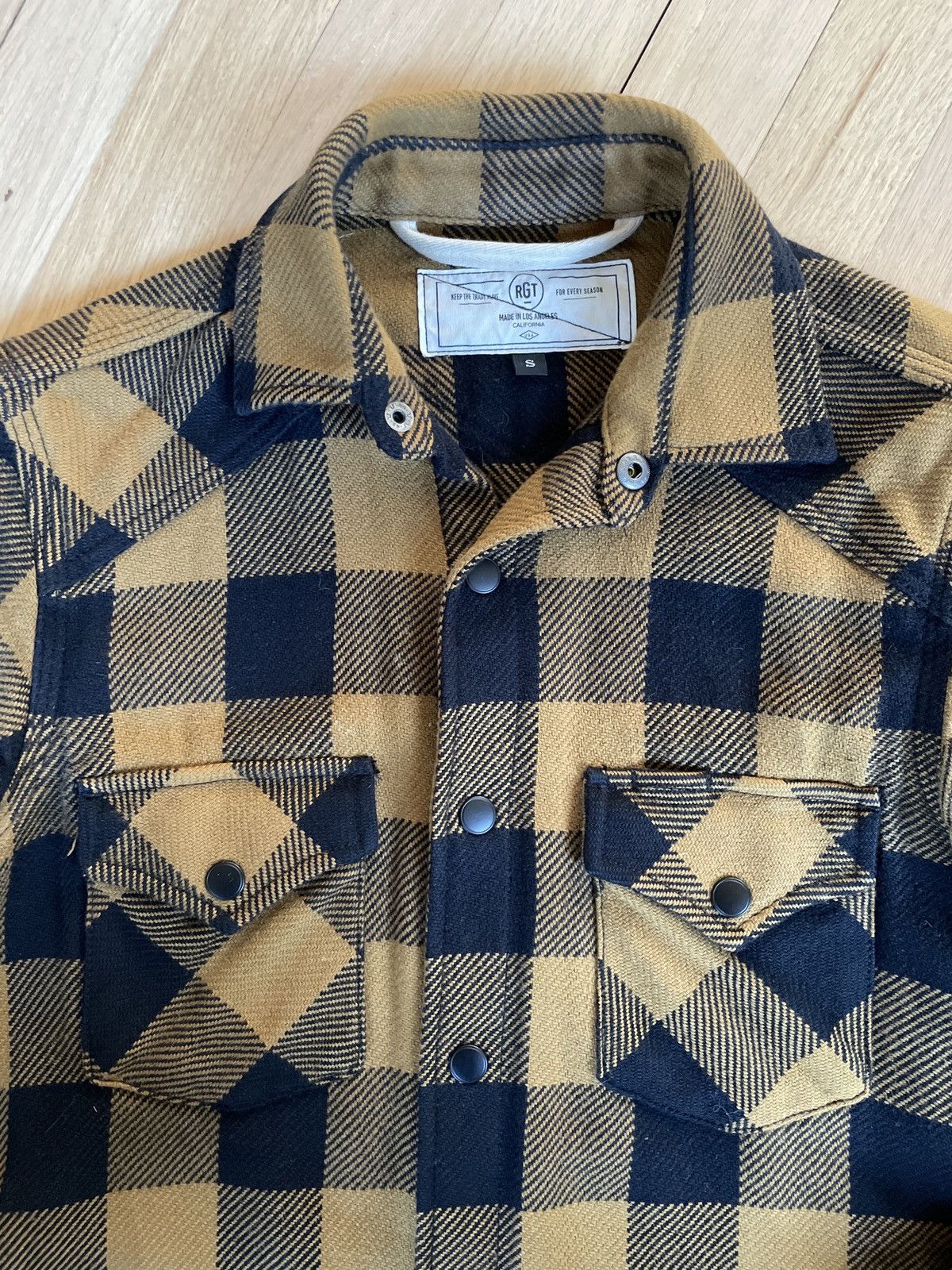 Rogue Territory × Snake Oil Provisions RGT x SOP Western Shirt in 8.5oz Gold Buffalo Plaid Size US S / EU 44-46 / 1 - 1 Thumbnail