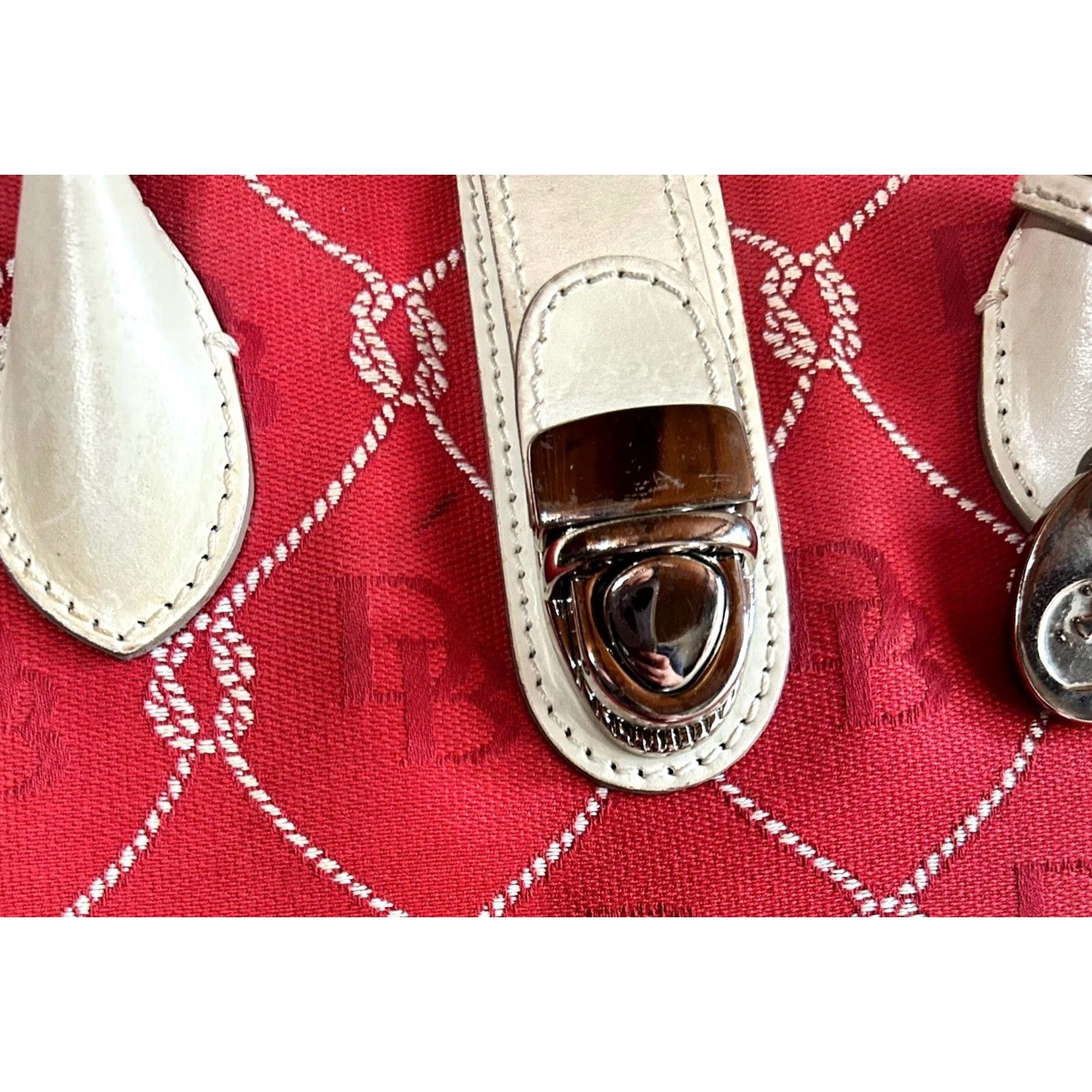 Logo 7 VINTAGE Dooney & Bourke Florentine Monogram Fabric Purse Women’s Shoulder Handbag Bag Red White Leather Canvas Size ONE SIZE - 5 Thumbnail