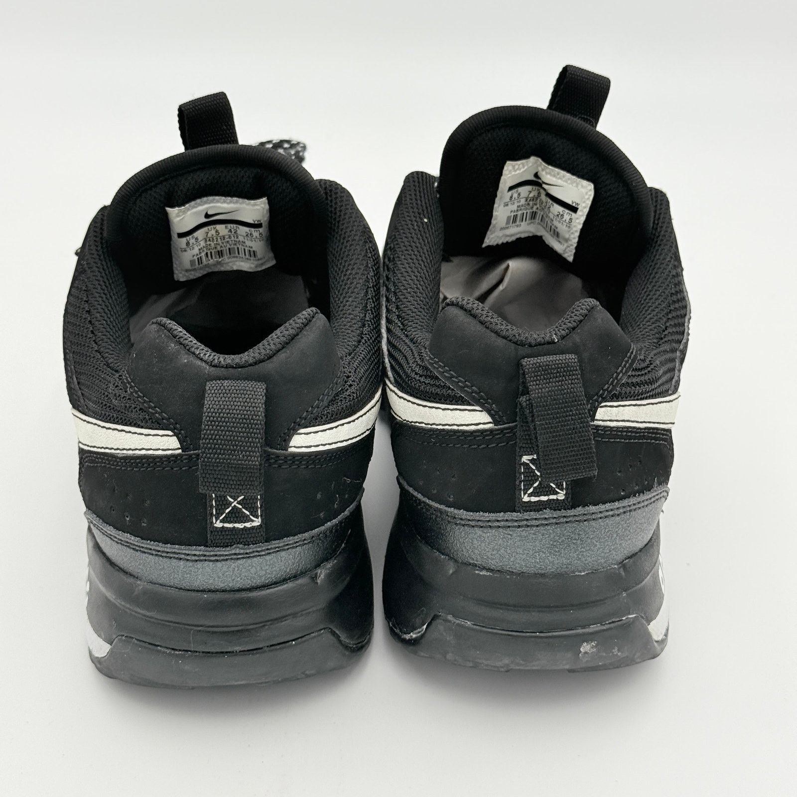 Nike Nike ACG Air Rongbuk Black White Trail Running Shoes Size US 8.5 / EU 41-42 - 7 Thumbnail