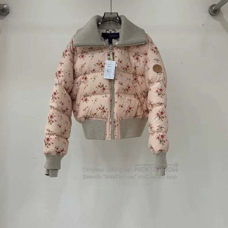 Louis Vuitton Louis Vuitton Reversible floral wool down jacket Size XS / US 0-2 / IT 36-38 - 1 Thumbnail