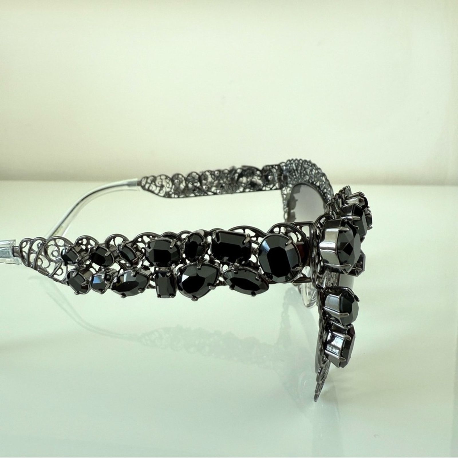 Dolce & Gabbana Dolce&Gabbana rhinestone runway sunglasses Authentic 1250$ Size ONE SIZE - 4 Thumbnail