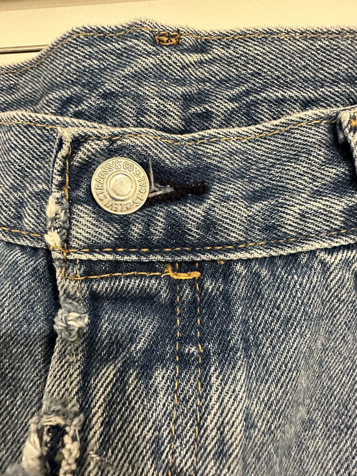 Levi's × Vintage Vintage Levi’s 501 cropped Size US 38 / EU 54 - 3 Thumbnail