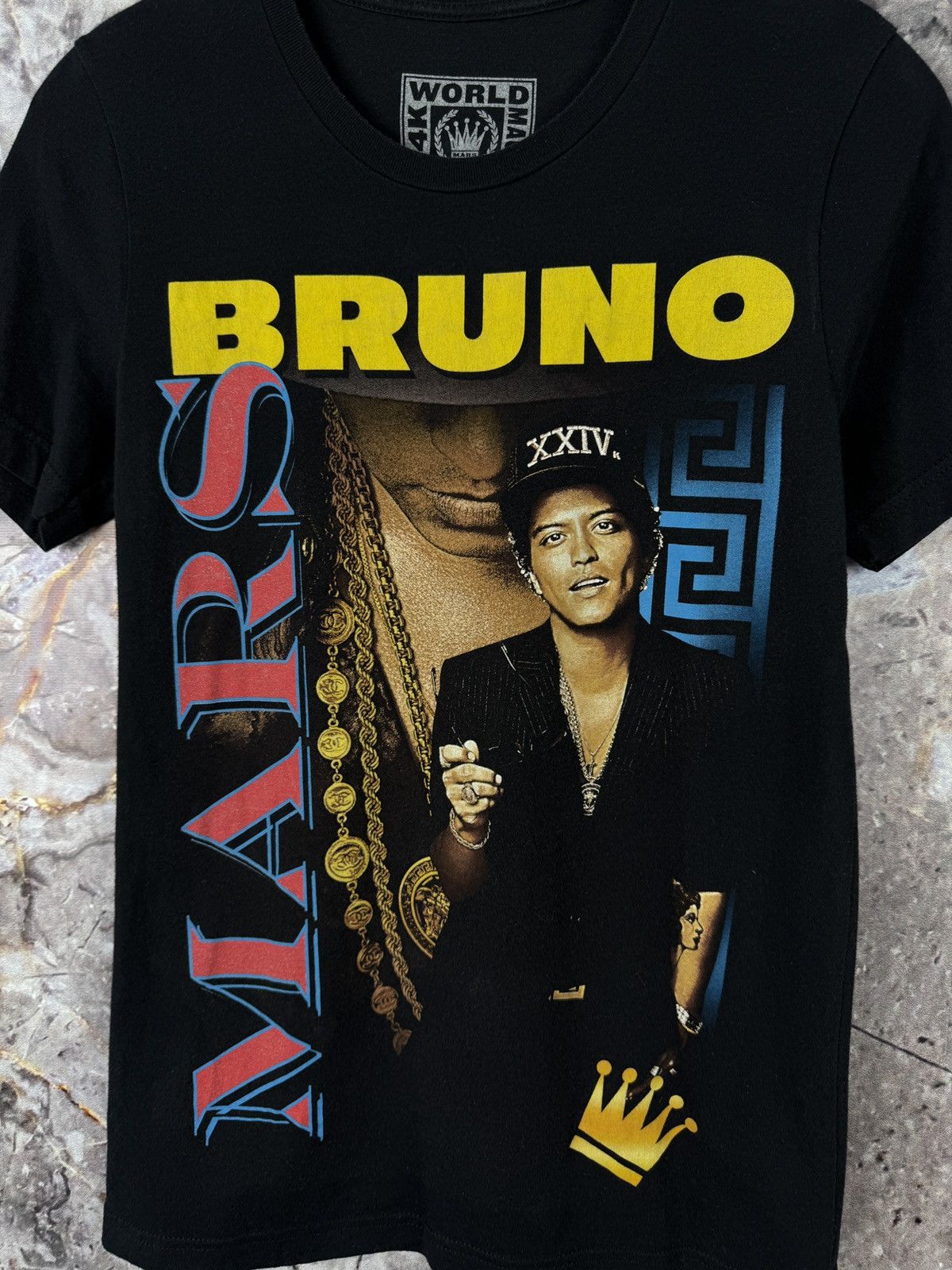 Vintage Men’s Bruno Mars The 24K Magic World Tour T-Shirt Size M Size US M / EU 48-50 / 2 - 5 Thumbnail