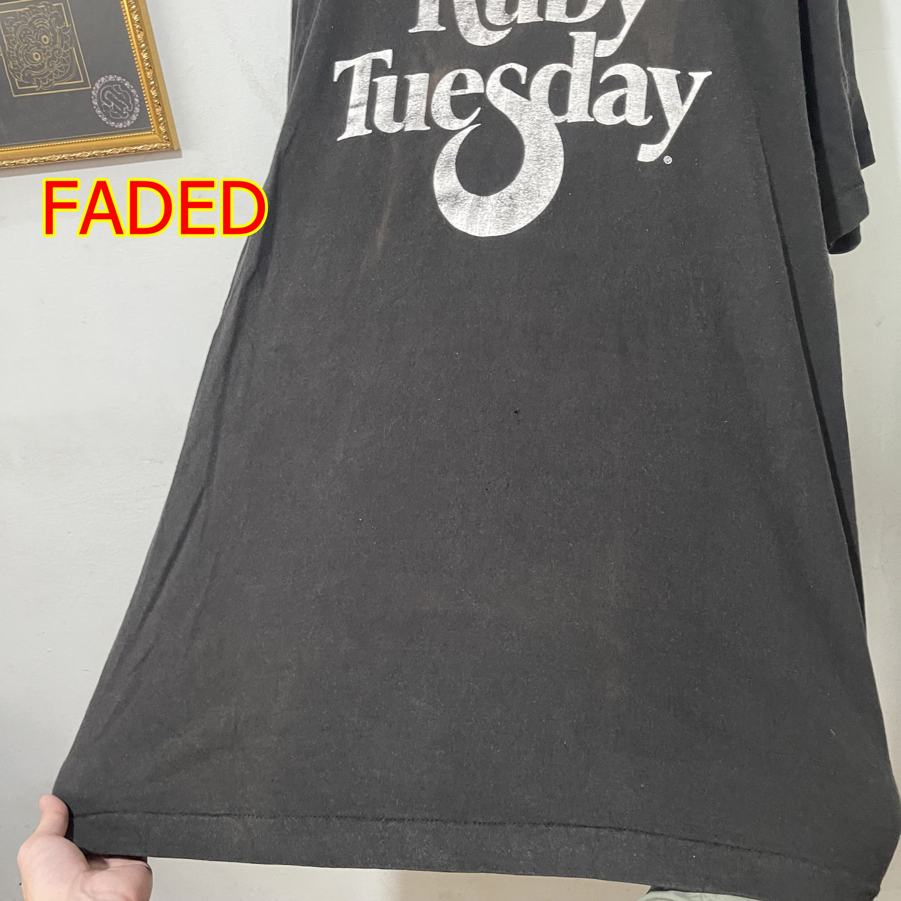 Vintage Vintage 90s Ruby Thursday T-shirt Size US L / EU 52-54 / 3 - 8 Thumbnail