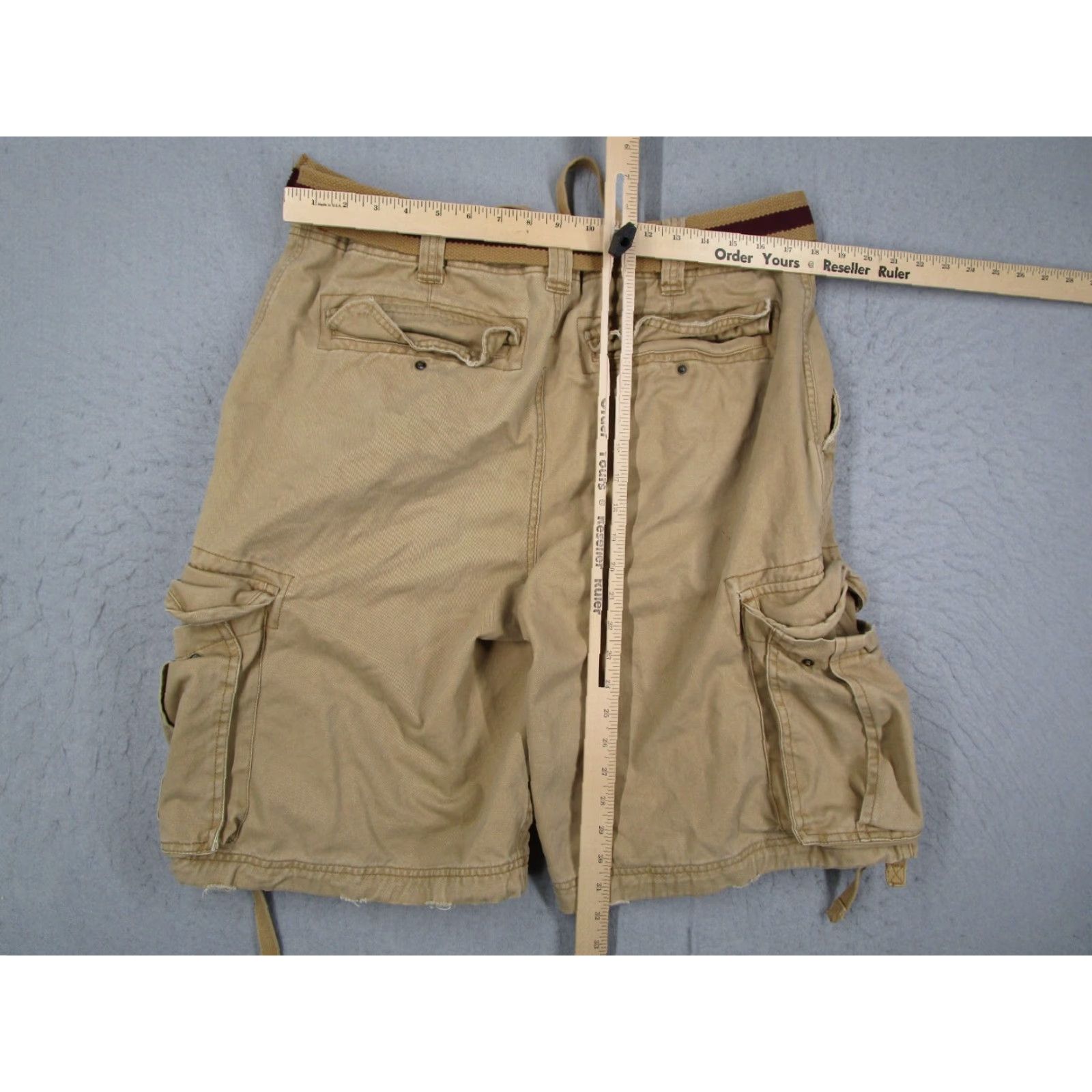 Vintage VINTAGE Aéropostale Cargo Shorts Mens 36 Beige Belted 11" Drawstring Pockets 100% Cotton Size US 36 / EU 52 - 7 Thumbnail