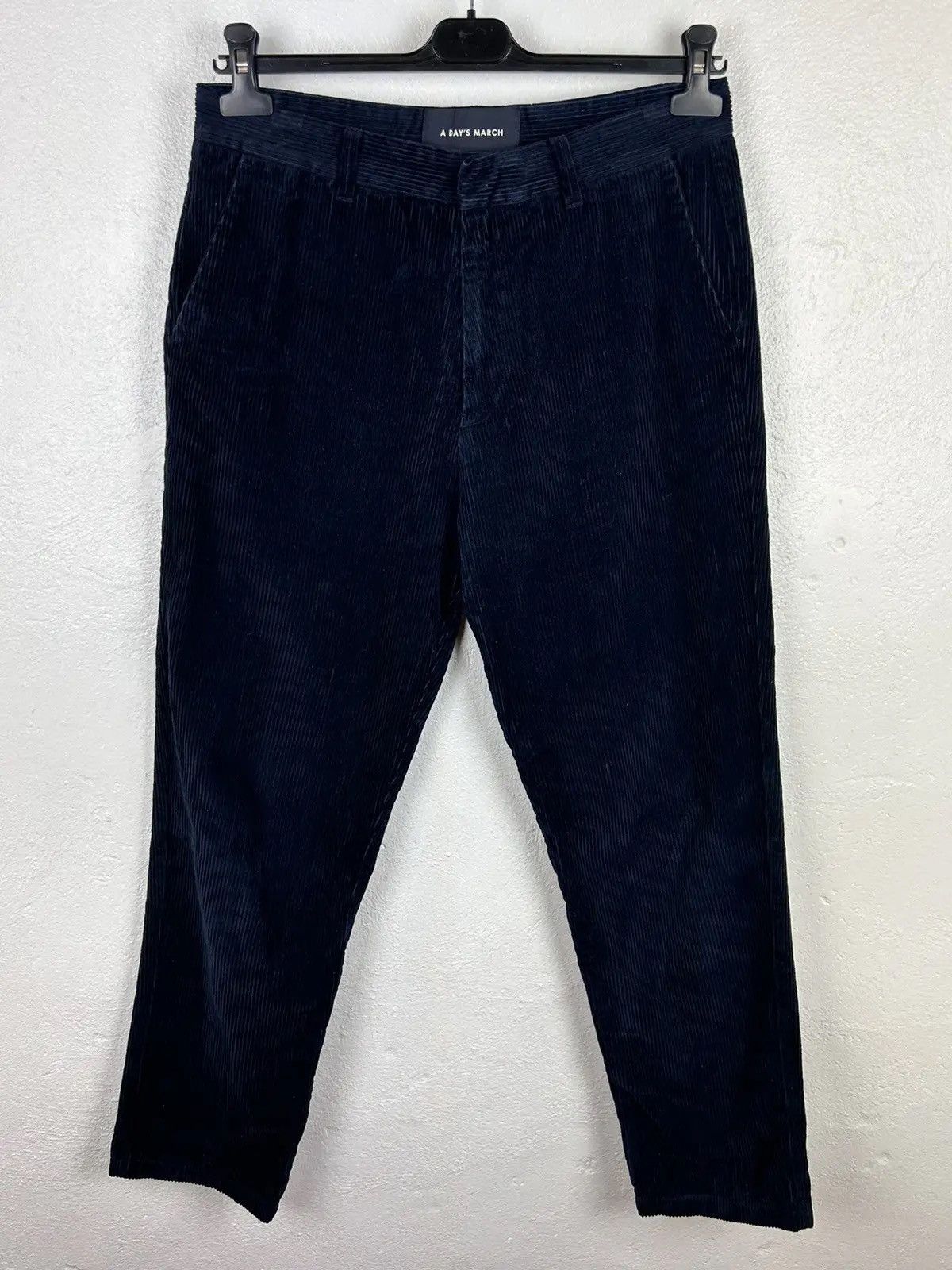A Day's March A Day's March Corduroy Velvet Relaxed Trousers Navy 48 Size US 32 / EU 48 - 1 Thumbnail